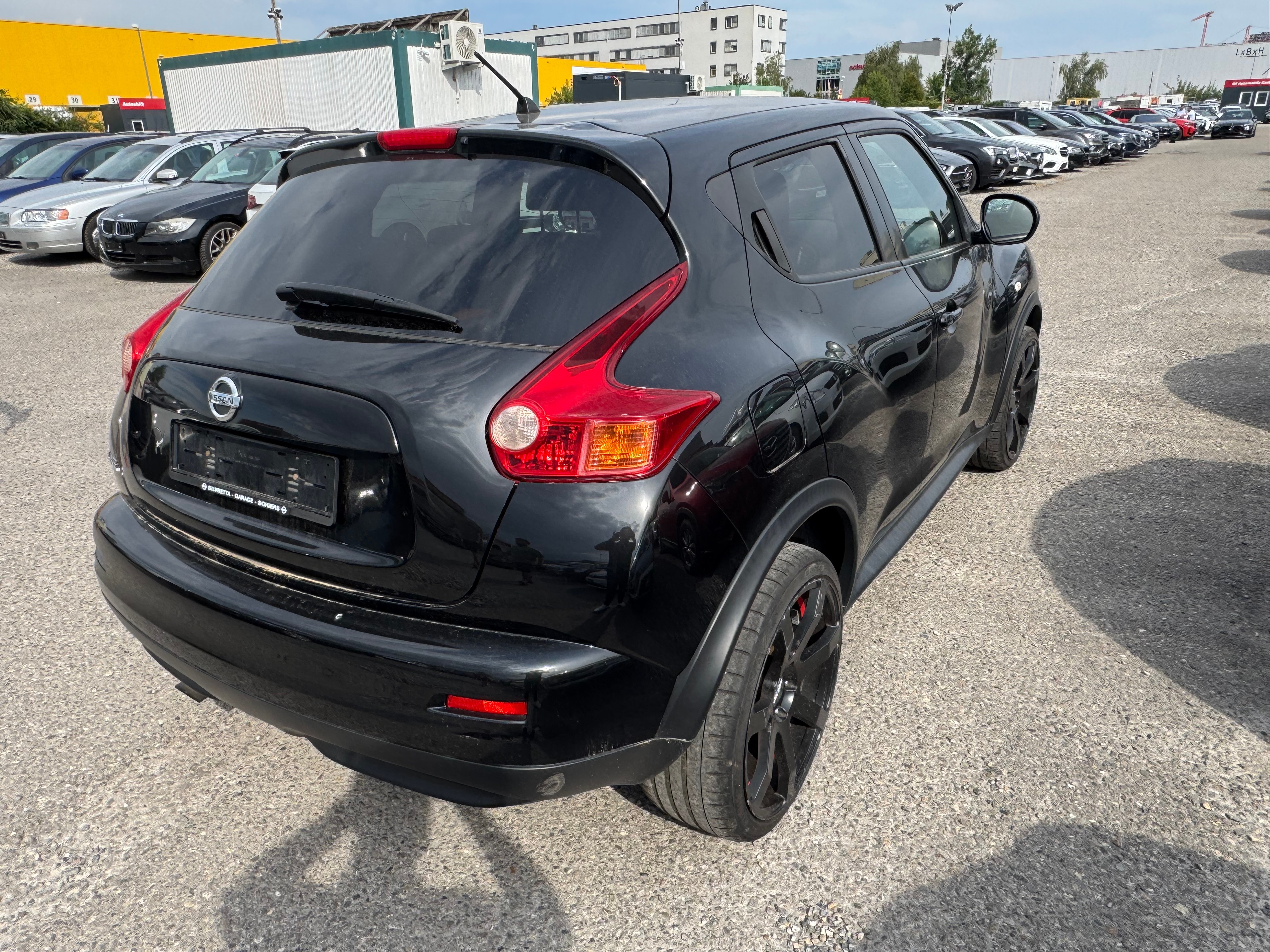 NISSAN Juke 1.6 DIG-T tekna 4x4 Xtronic M-CVT — slika 3