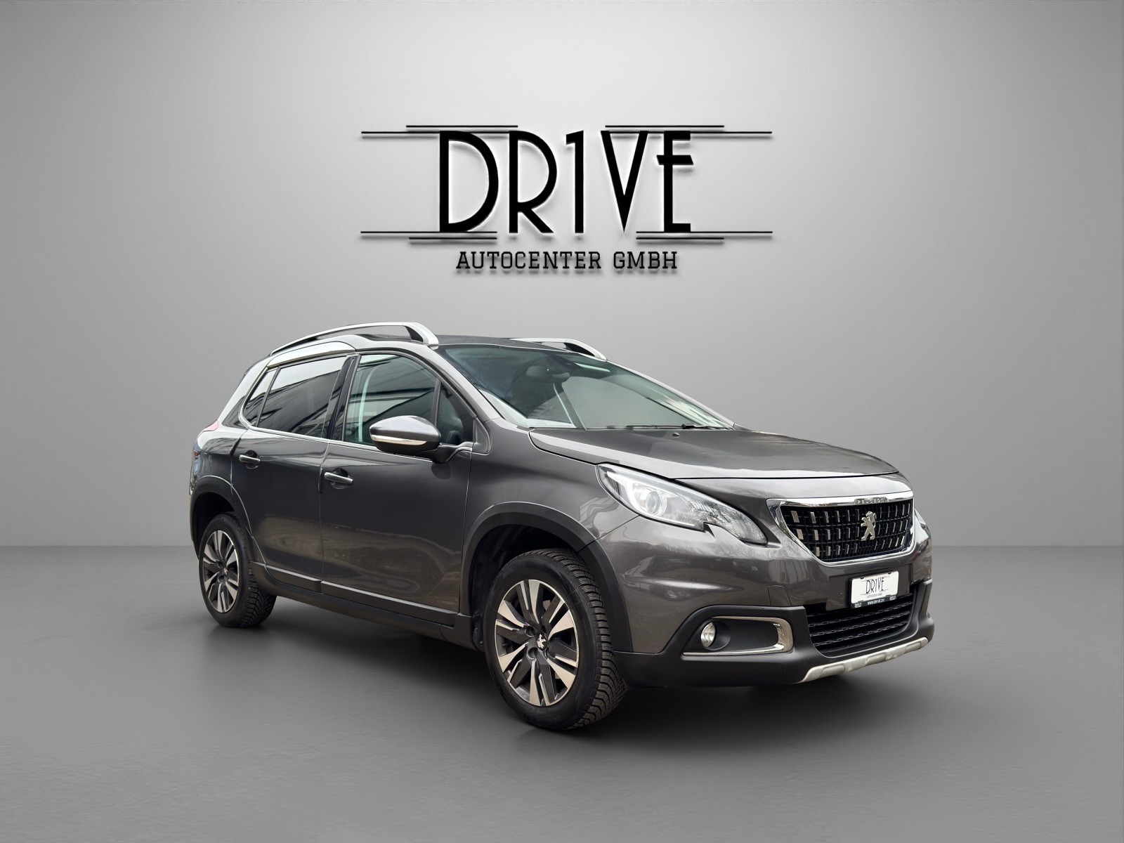 PEUGEOT 2008 1.2 PureTech Allure EAT6-showroom-element-2
