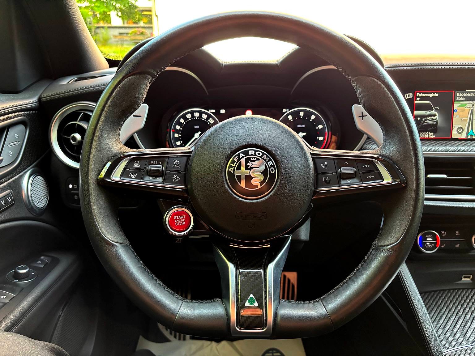 ALFA ROMEO Stelvio 2.9 V6 Quadrifoglio Q4 AT8 (520 PS)-image-7