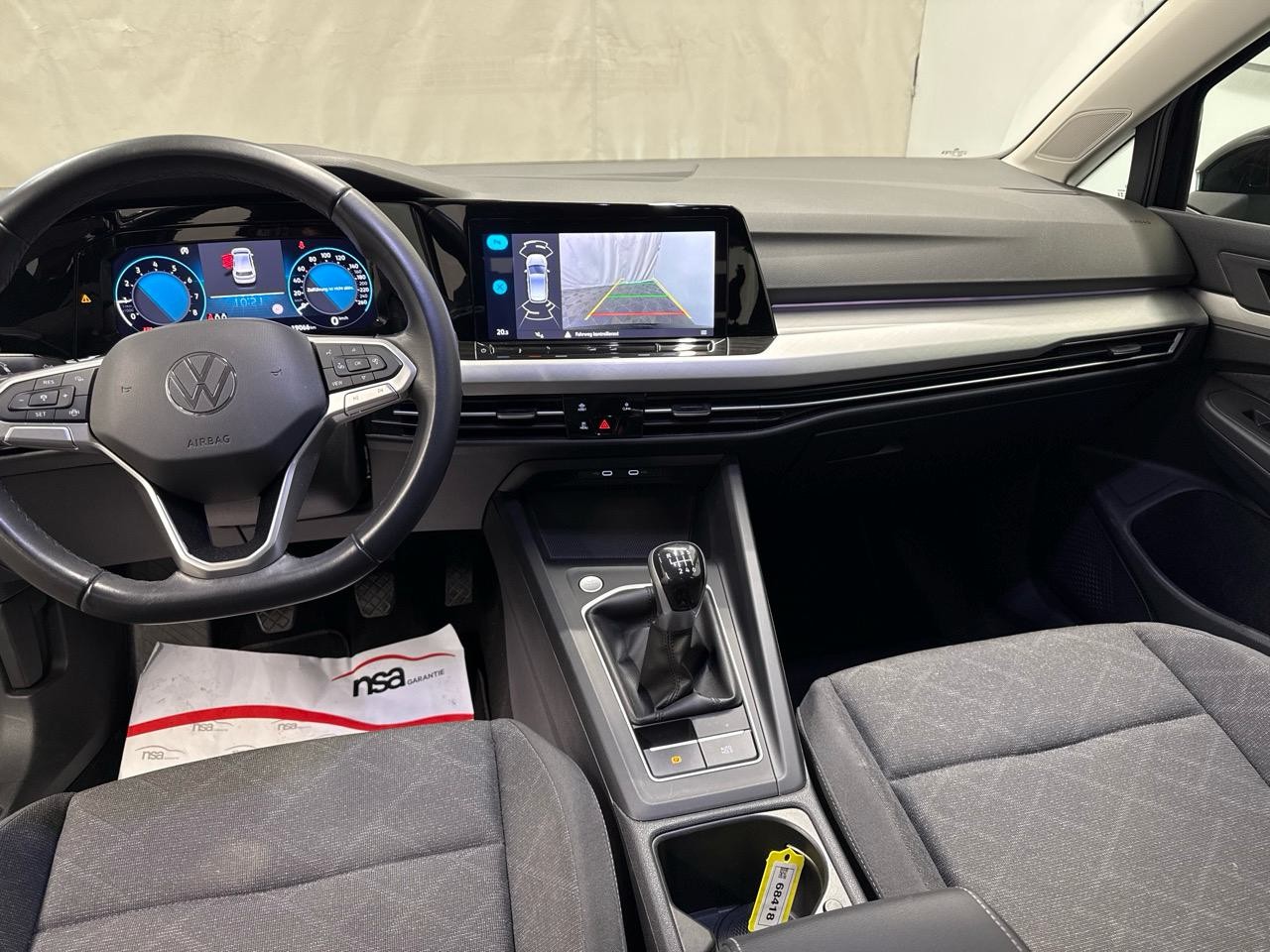 VW Golf 1.0 TSI Life-image-4