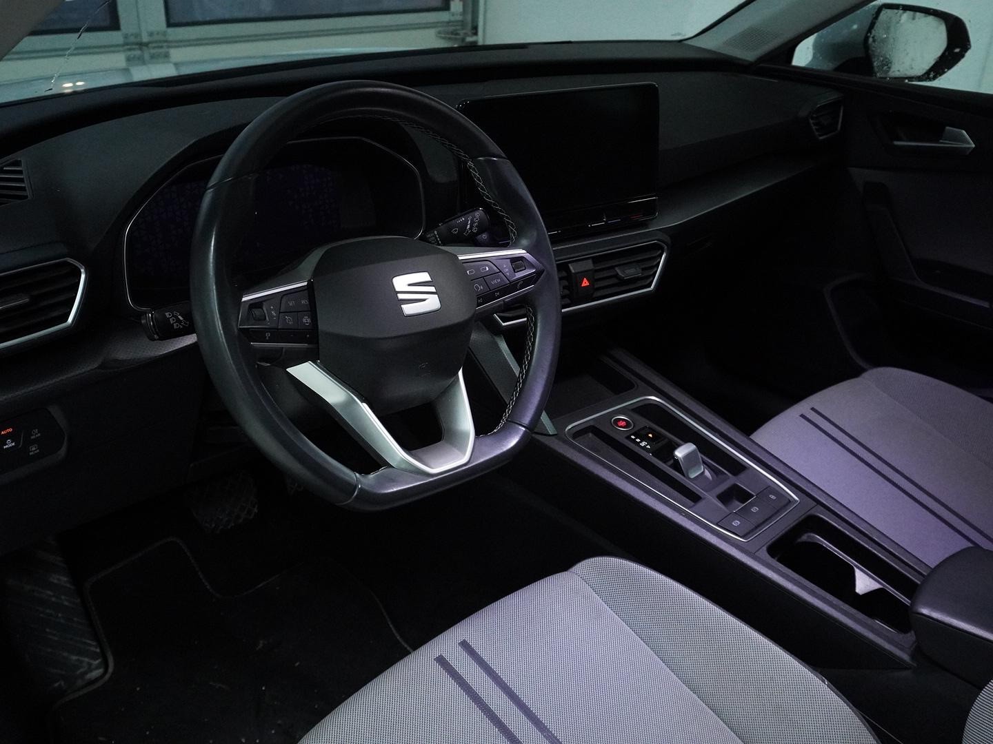 SEAT Leon ST 2.0 TDI EVO DSG Style-image-2