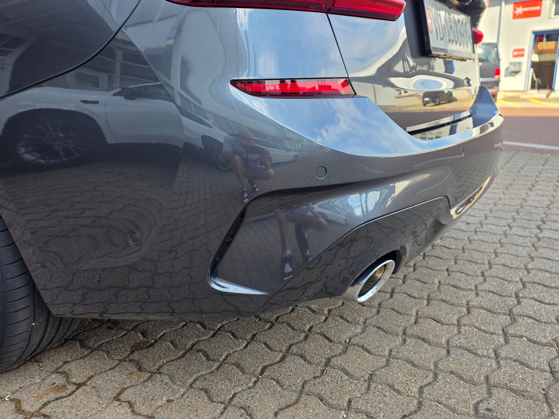 BMW 320d xDrive 48V Touring M Sport Steptronic-image-19