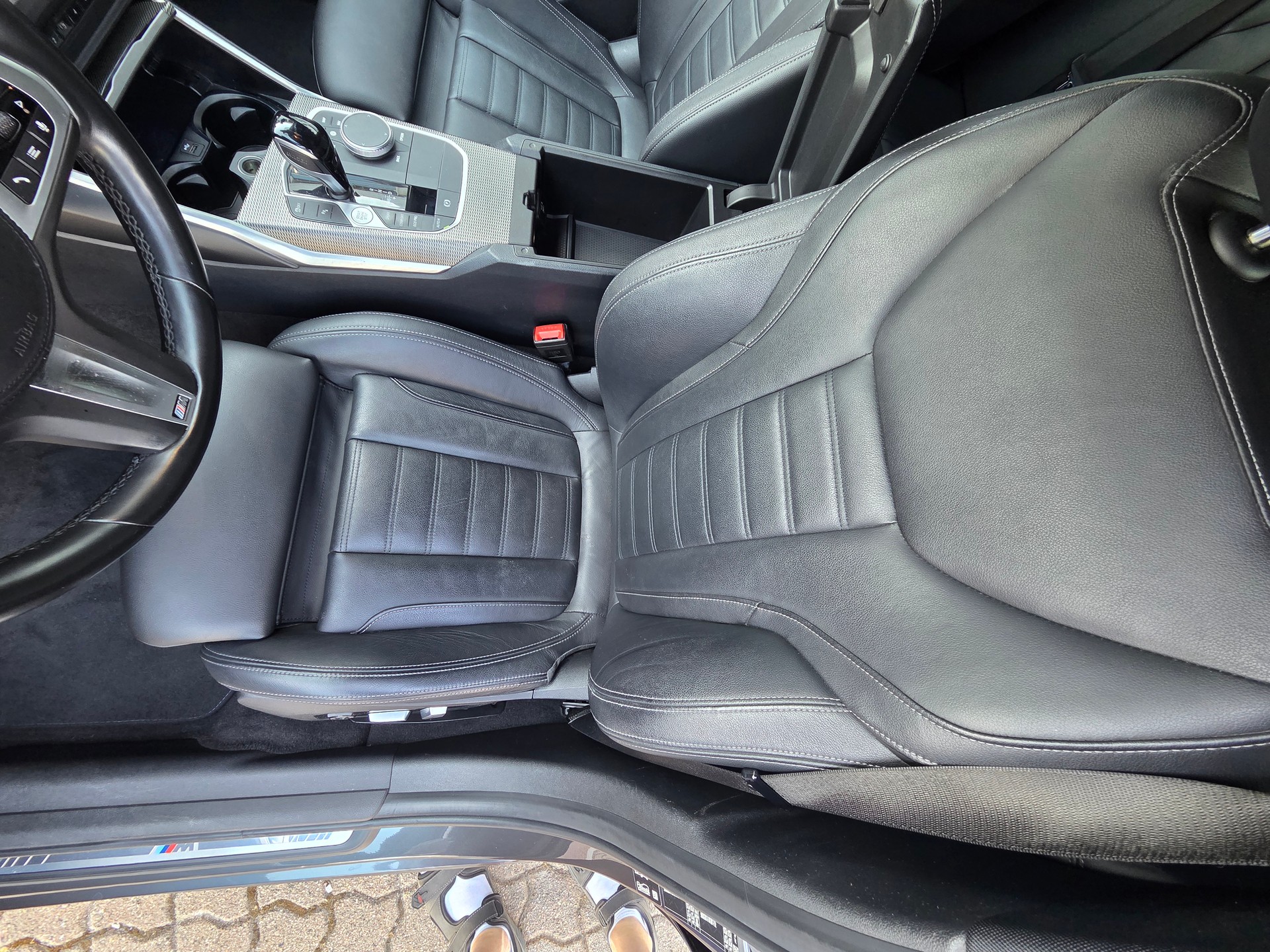 BMW 320d xDrive 48V Touring M Sport Steptronic-image-34