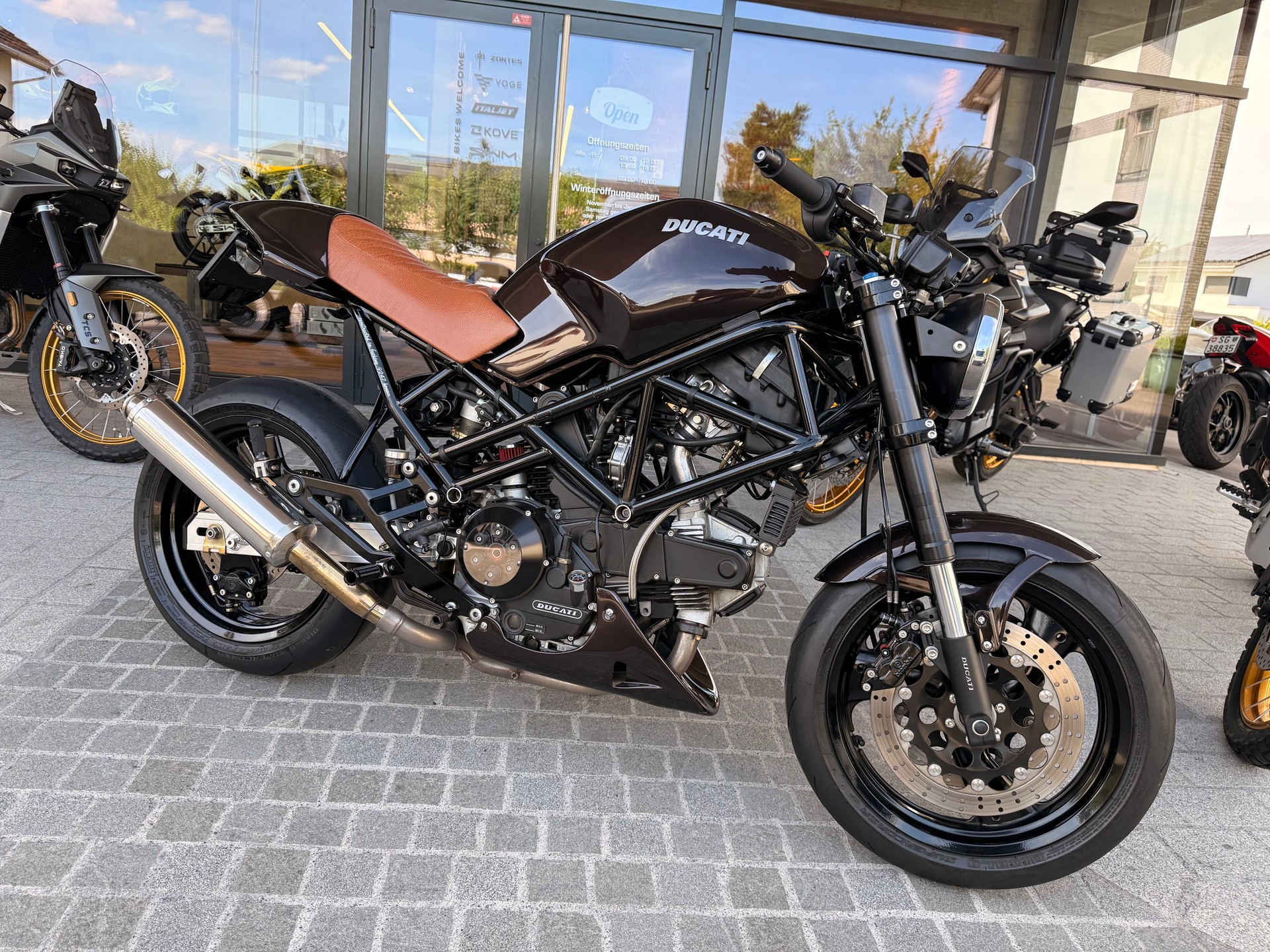 DUCATI Highride AT 900