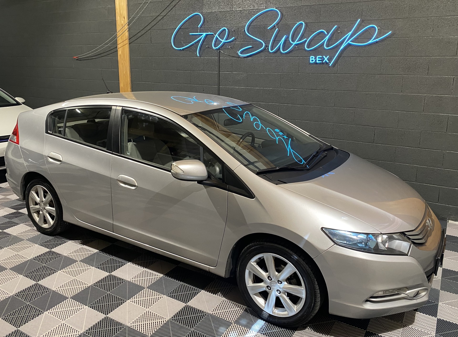 HONDA Insight 1.3i Hybrid Elegance CVT-image-1