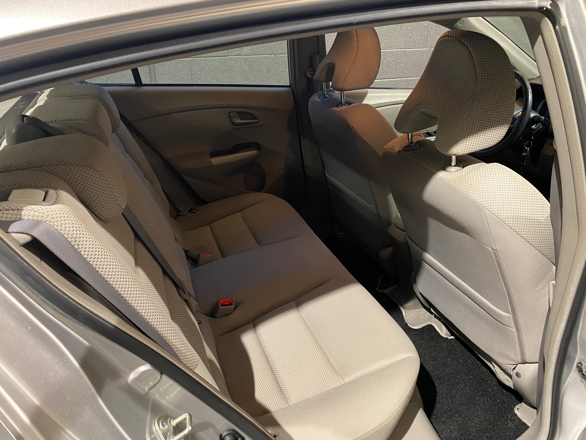 HONDA Insight 1.3i Hybrid Elegance CVT-image-25