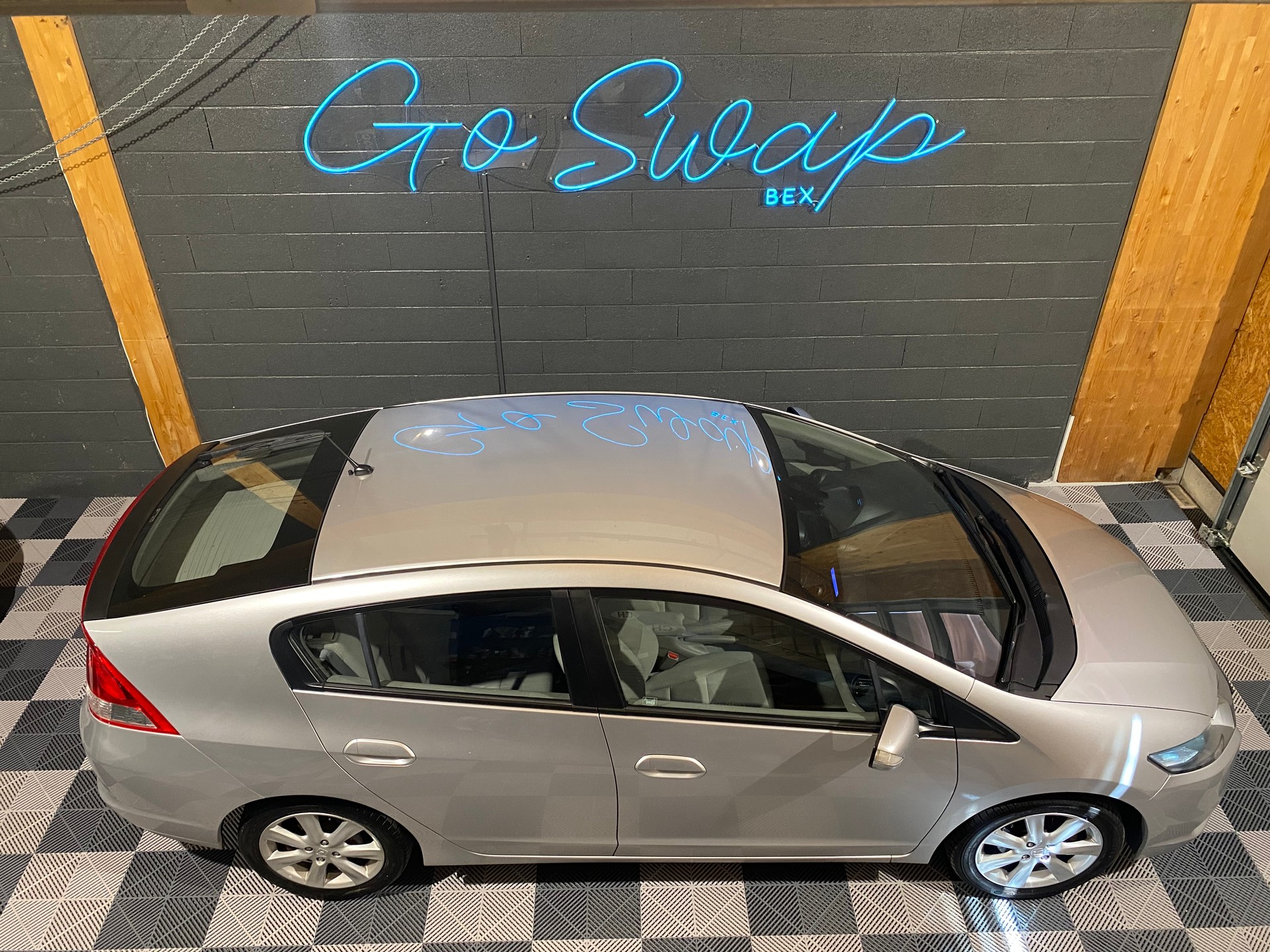 HONDA Insight 1.3i Hybrid Elegance CVT-image-2