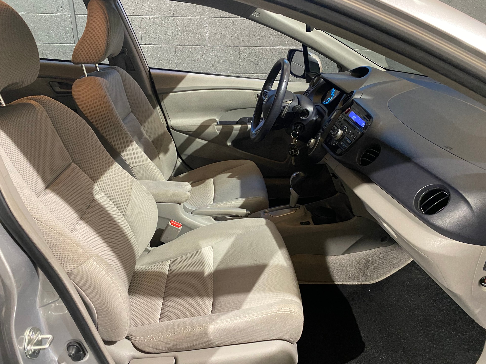 HONDA Insight 1.3i Hybrid Elegance CVT-image-24