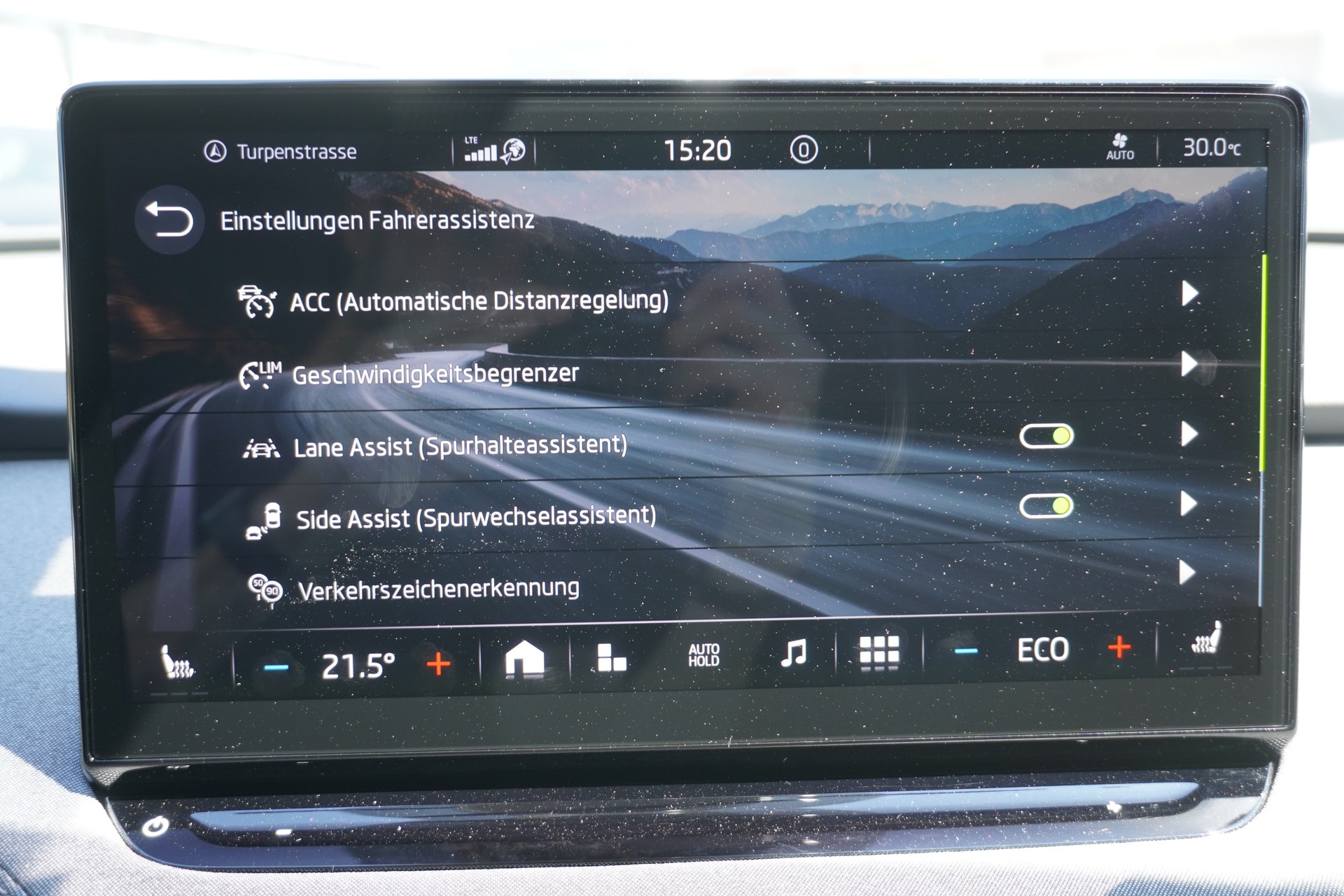 SKODA Enyaq iV 80-image-29