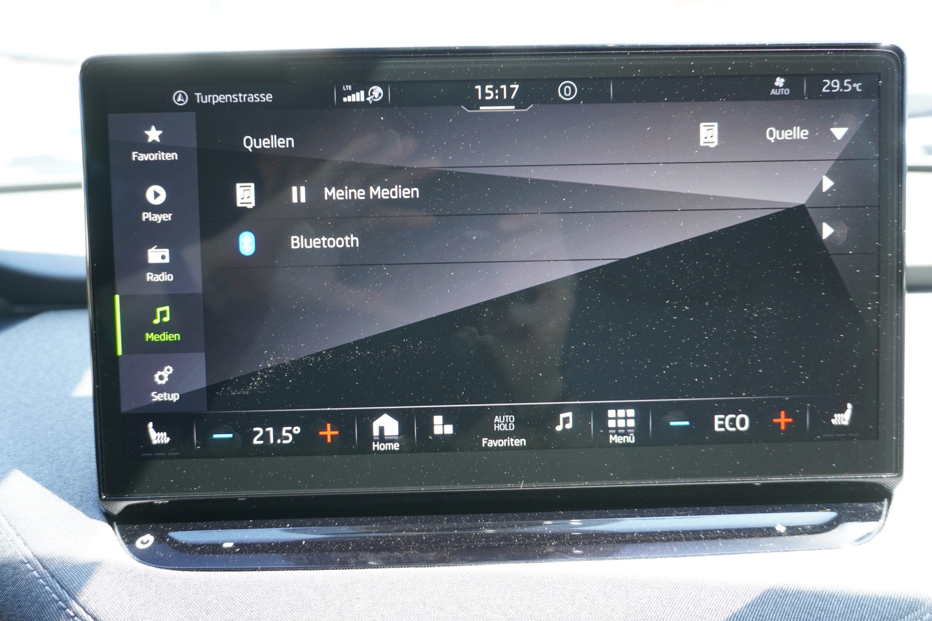 SKODA Enyaq iV 80-image-25