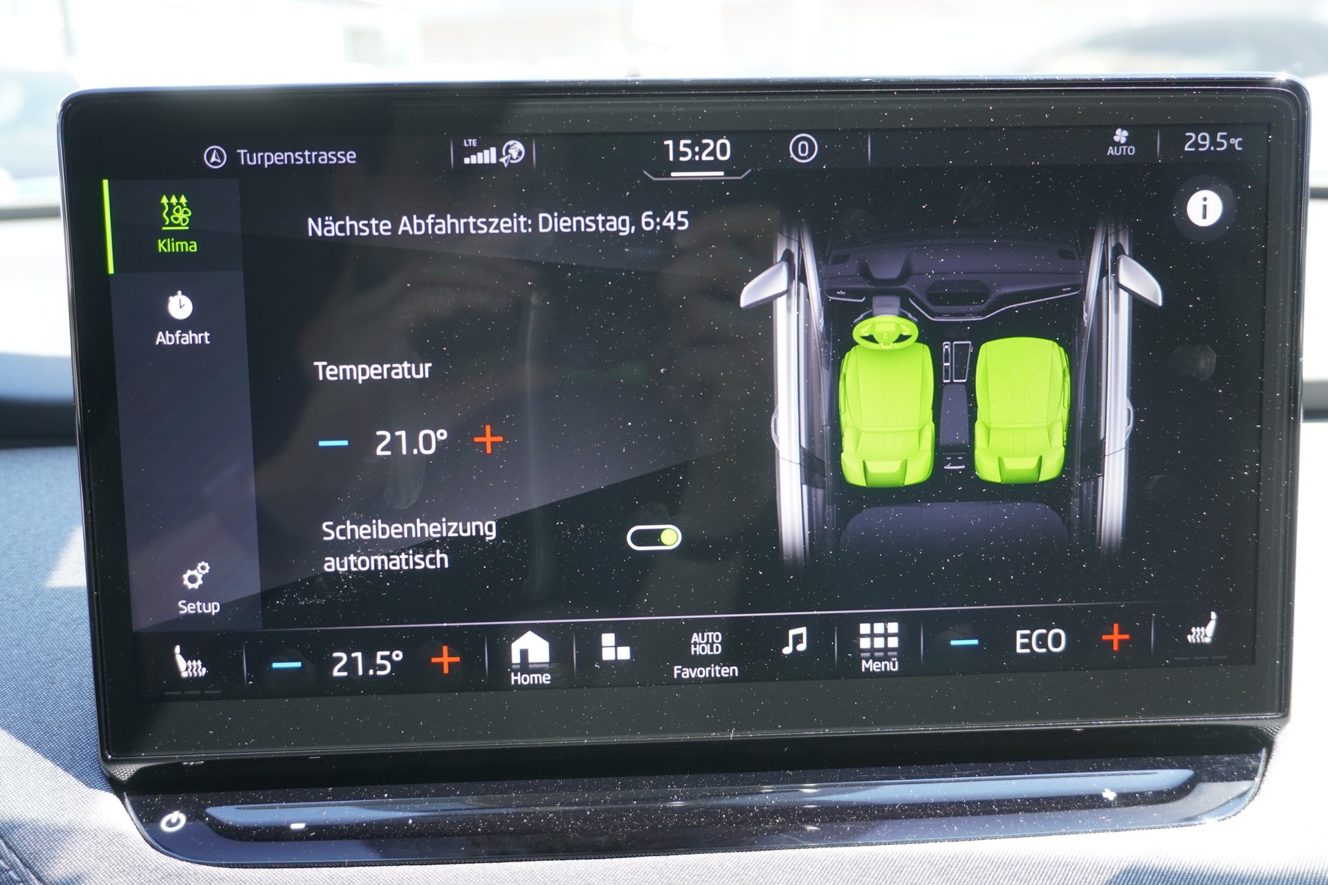 SKODA Enyaq iV 80-image-31