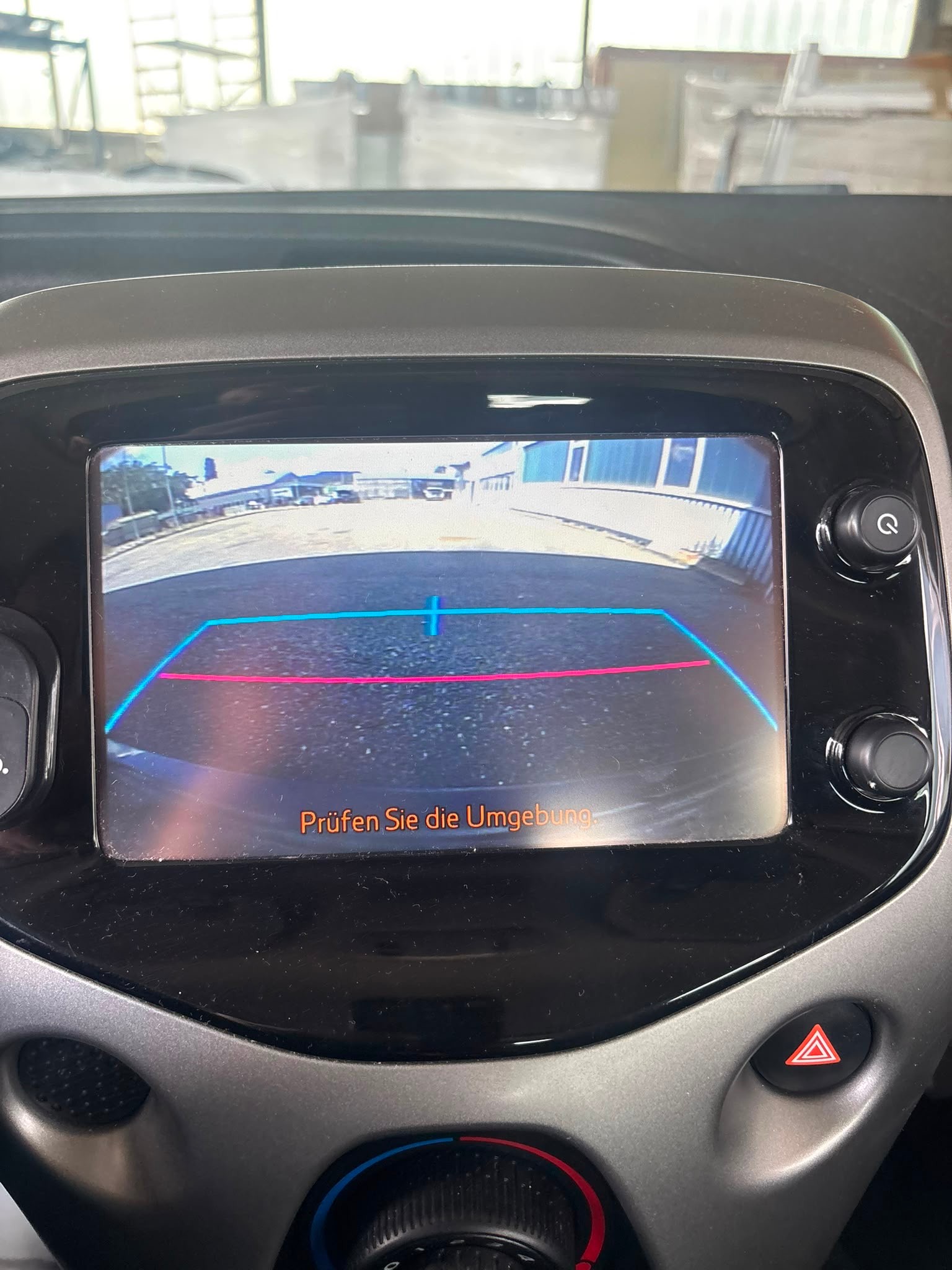 TOYOTA Aygo 1.0 VVT-i x-play-image-8