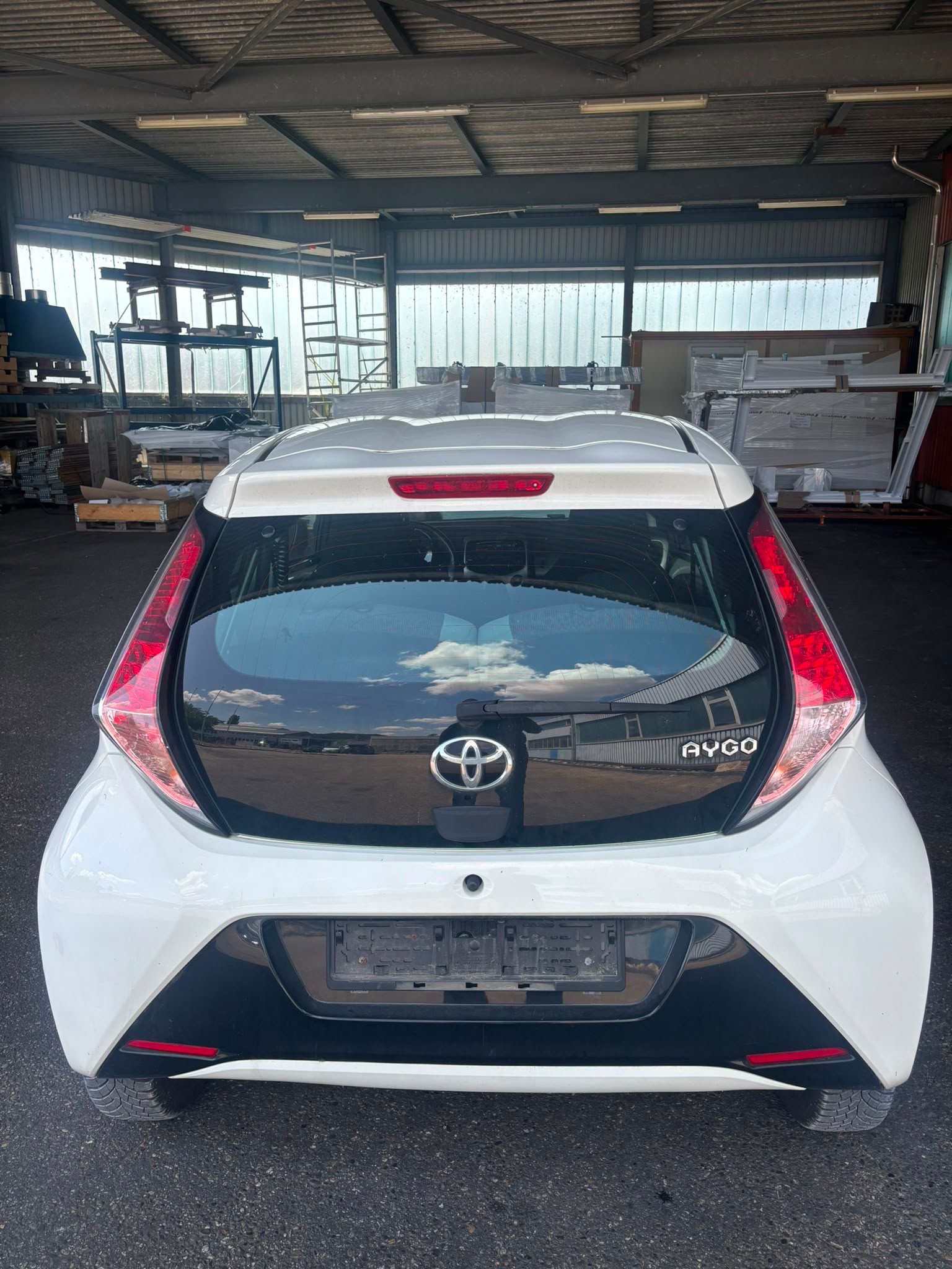 TOYOTA Aygo 1.0 VVT-i x-play-image-4