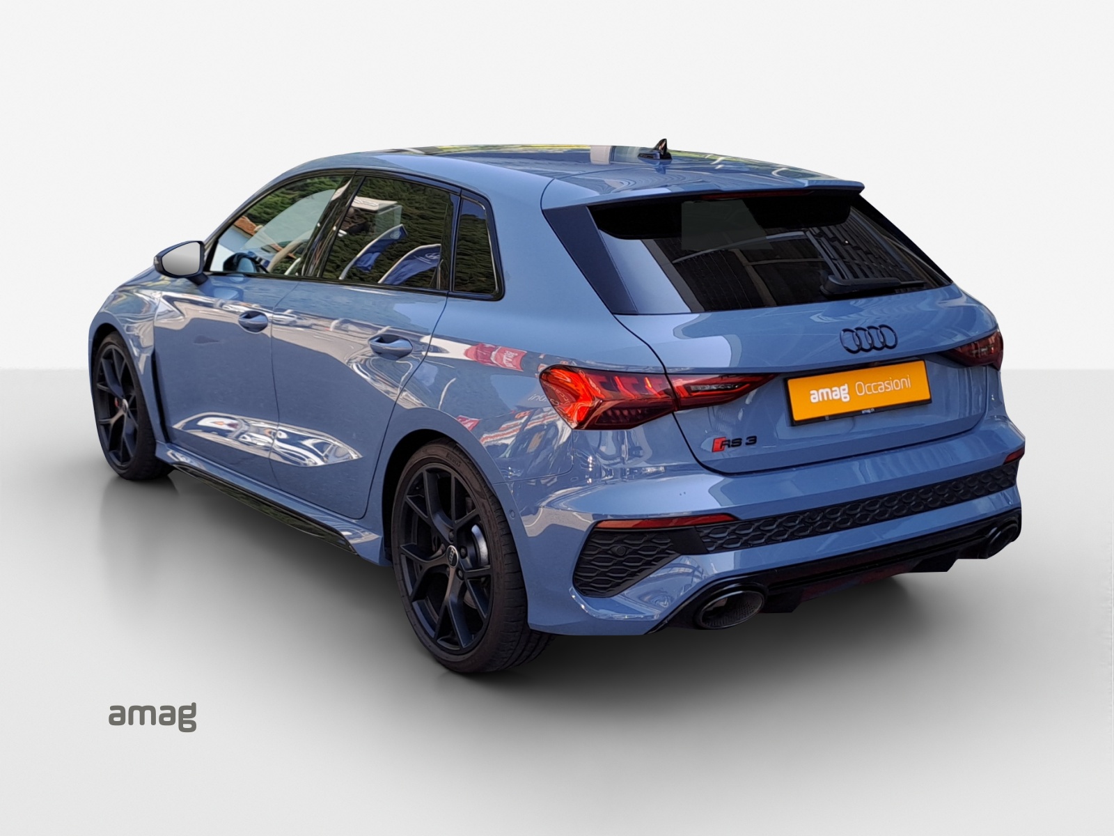AUDI RS3 Sportback 2.5 TSI quattro S-tronic-image-2