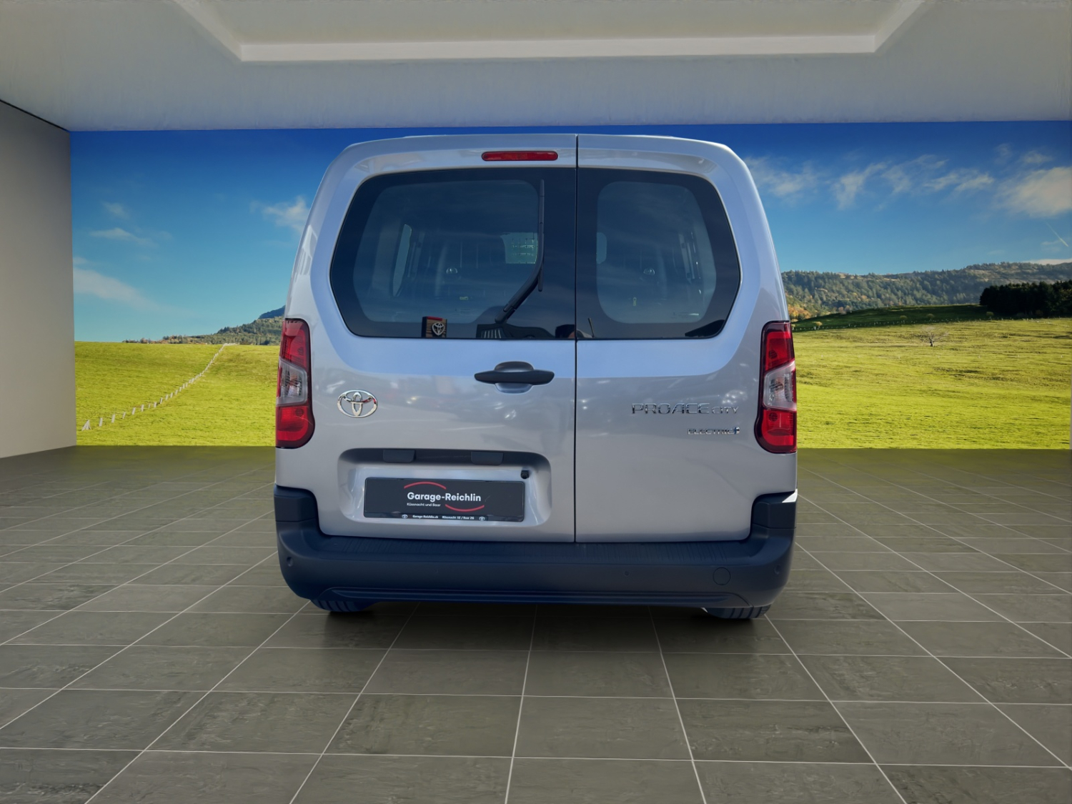 TOYOTA PROACE CITY Van L2 52KWh Advanced-image-3