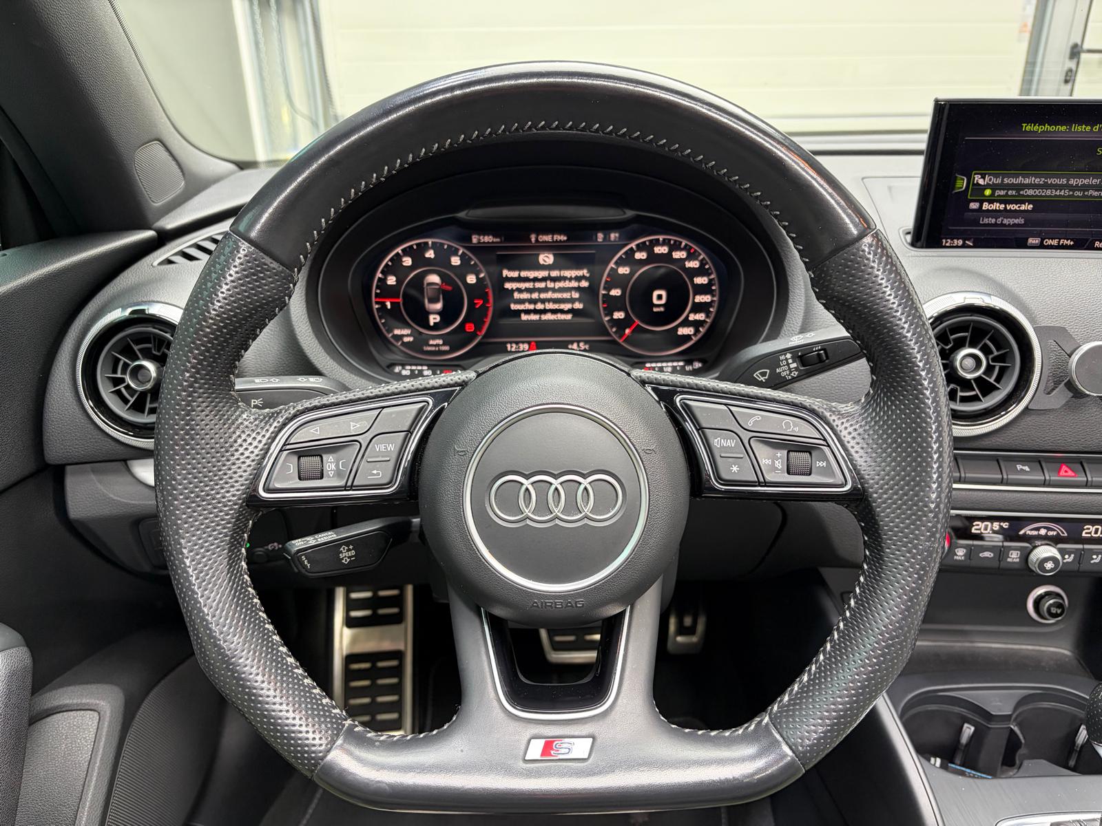 AUDI A3 Cabriolet 35 TFSI Sport S-tronic-image-17