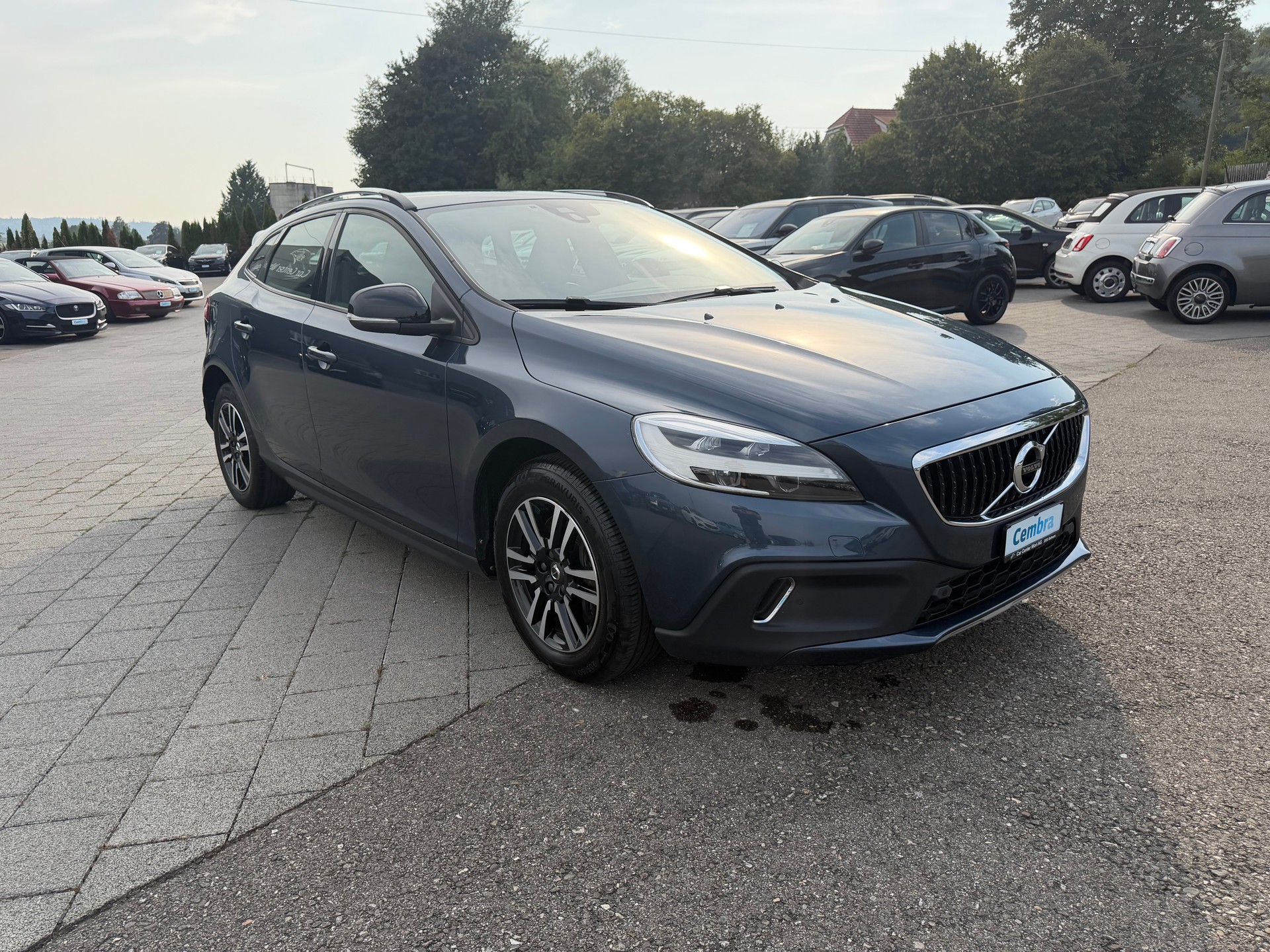 VOLVO V40 Cross Country T4 AWD Geartronic-image-7