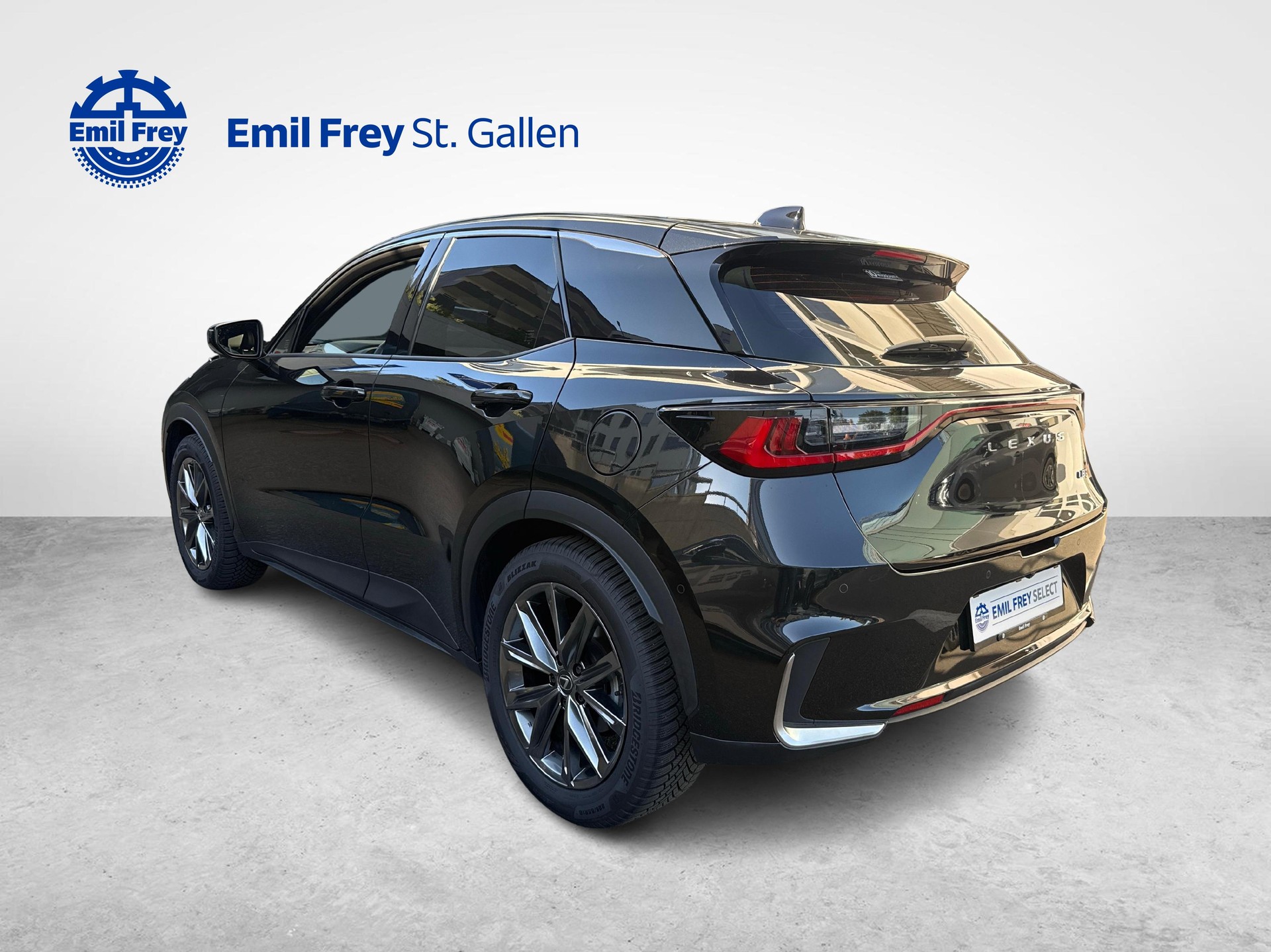 LEXUS LBX 1.5 Hybrid Relax AWD-image-2