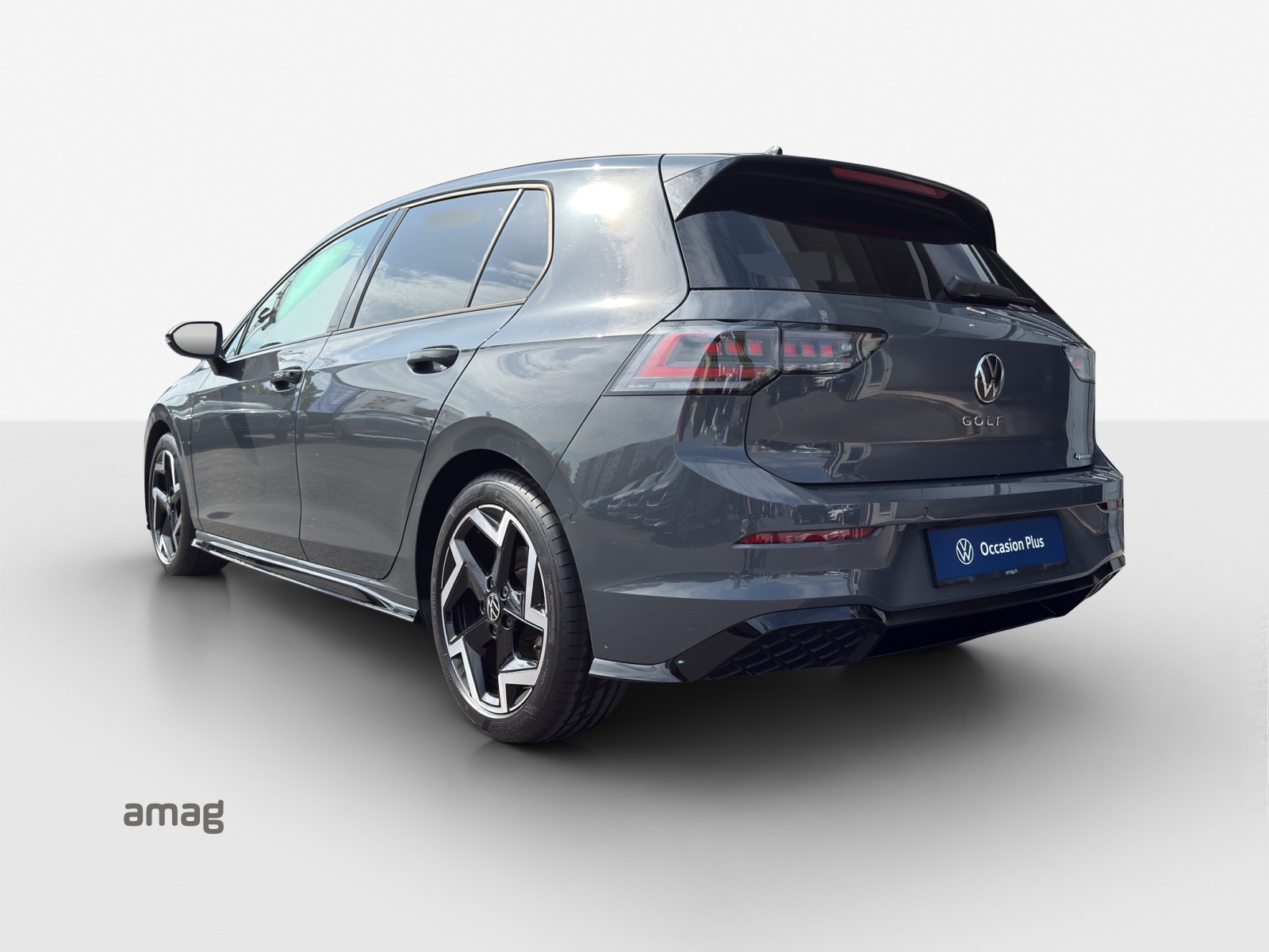 VW Golf 2.0 TSI R-Line DSG 4 Motion-image-2