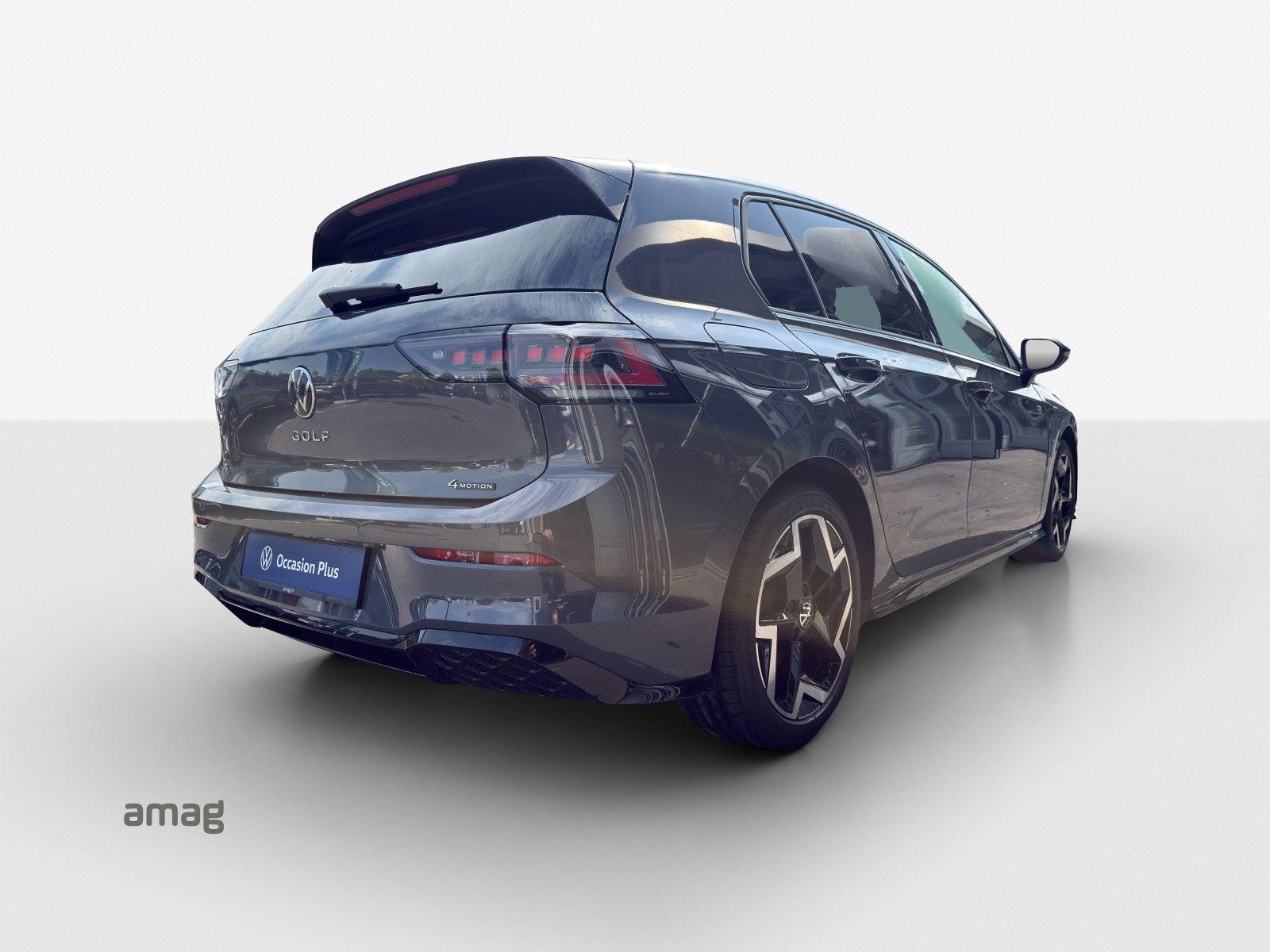 VW Golf 2.0 TSI R-Line DSG 4 Motion-image-4