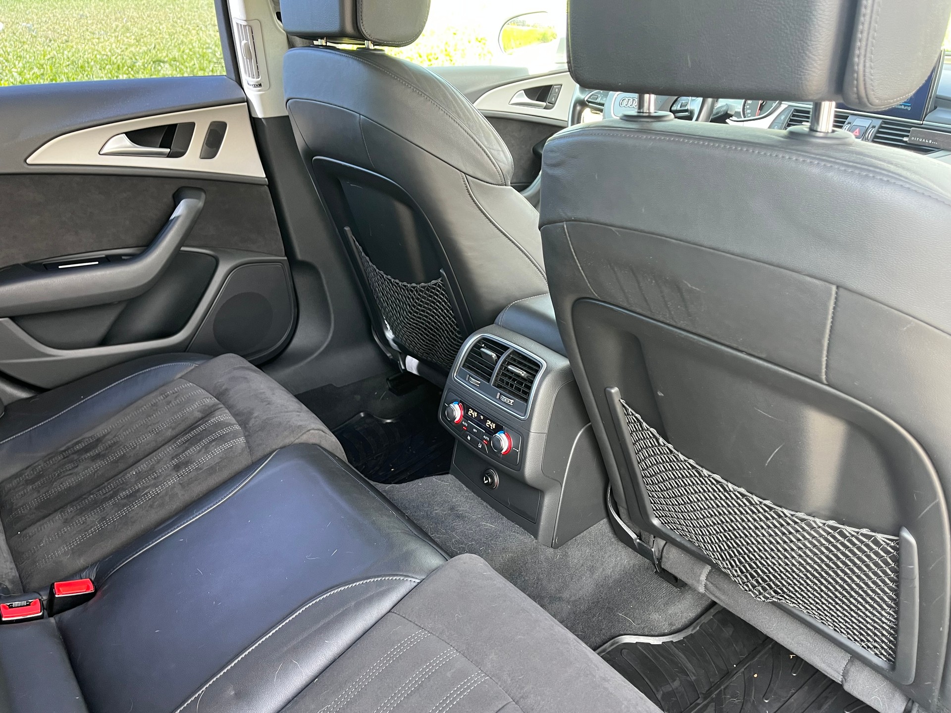 AUDI A6 Avant 3.0 TDI V6 quattro S-tronic-image-10
