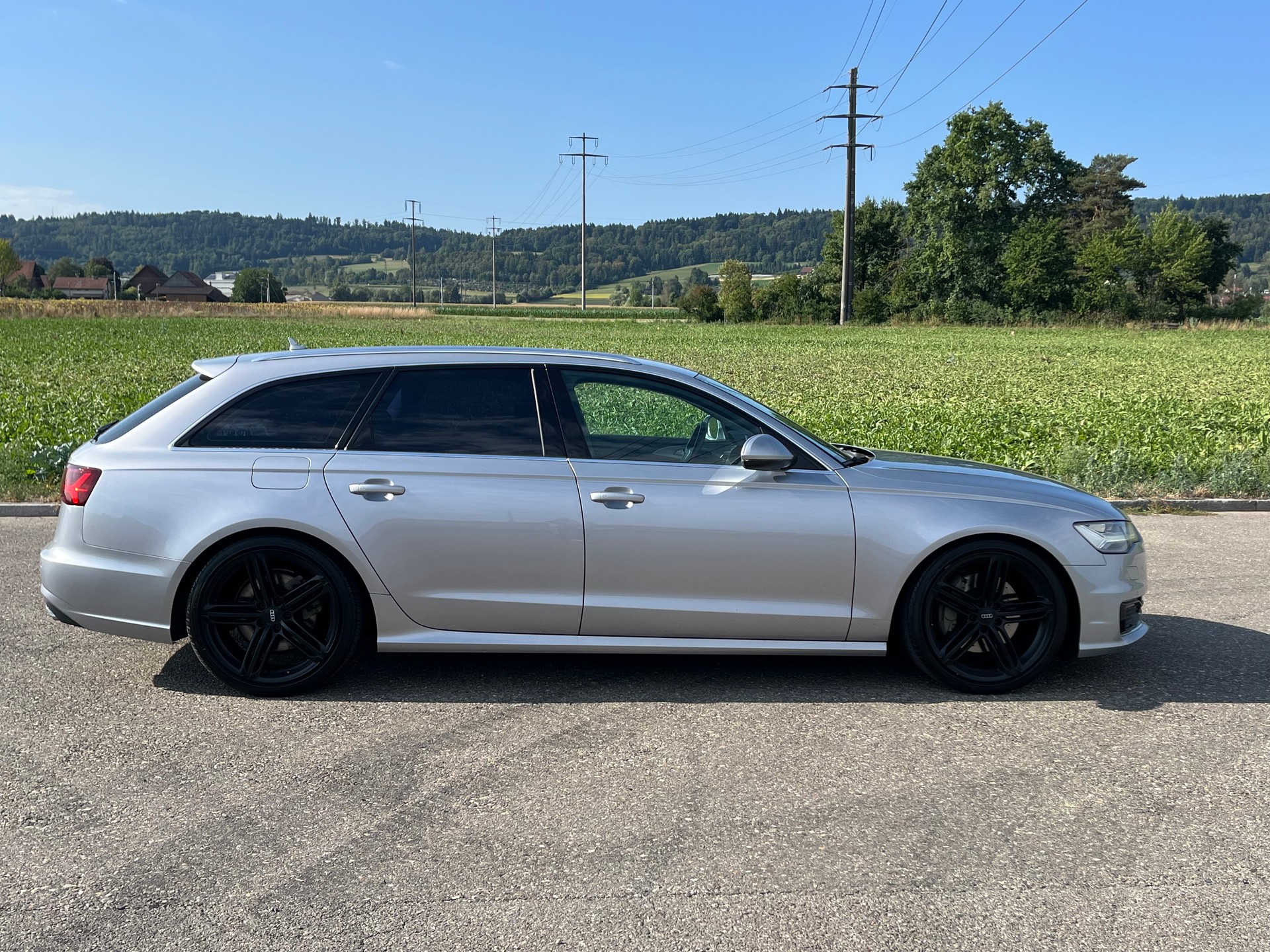 AUDI A6 Avant 3.0 TDI V6 quattro S-tronic-image-1