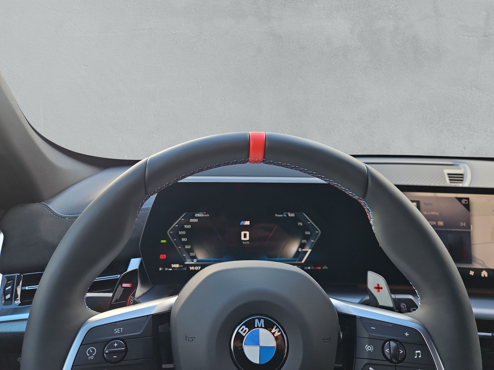BMW X1 xDrive M35i-image-17