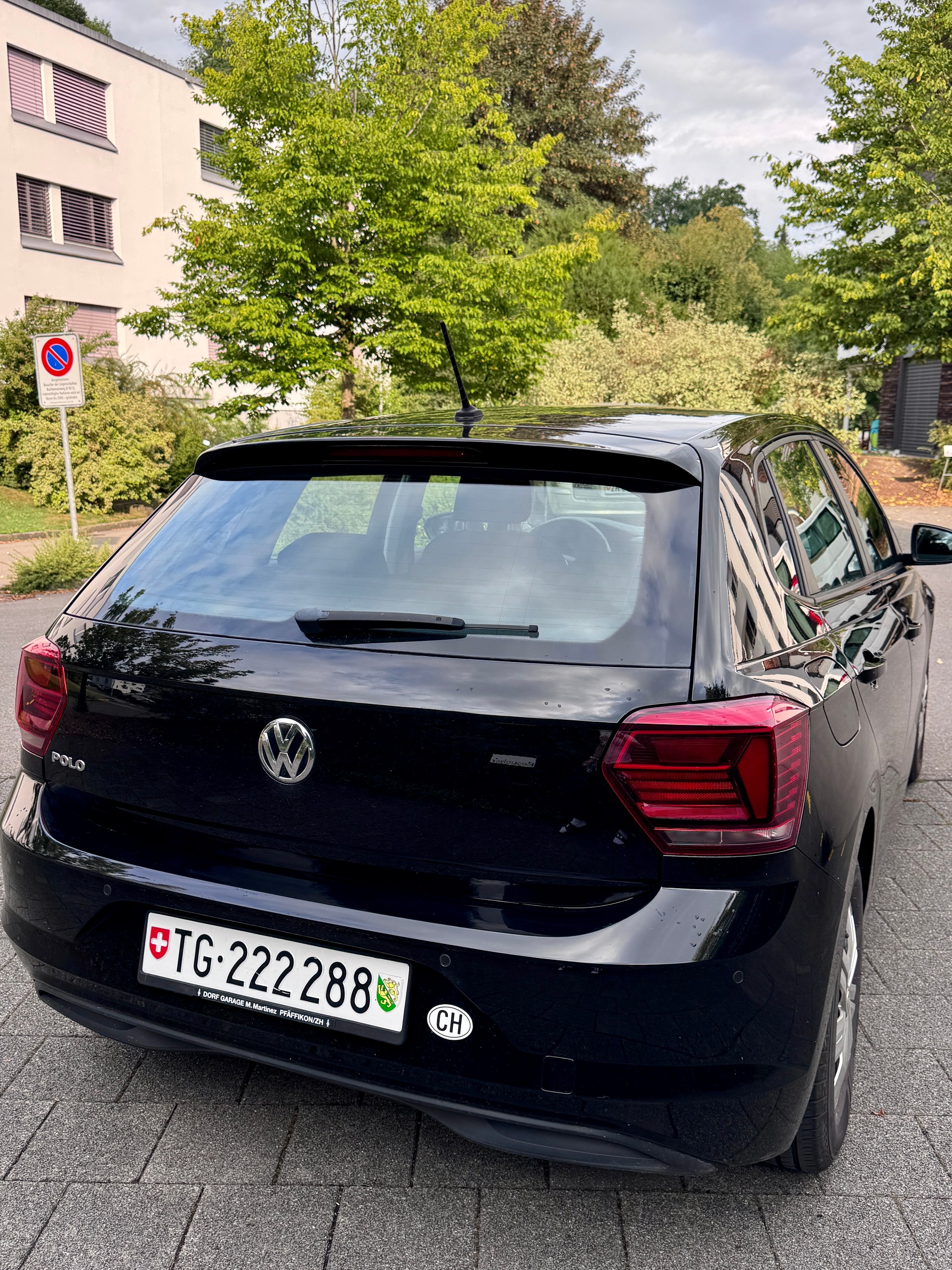 VW 1.0 MPI Trendline-image-2