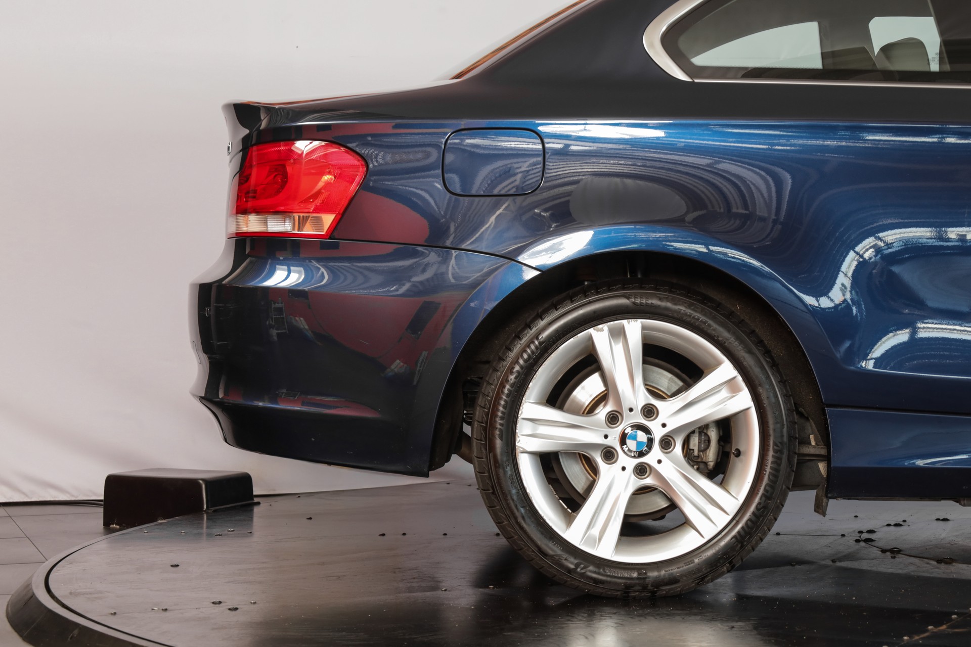 BMW 120d Coupé Steptronic-image-6