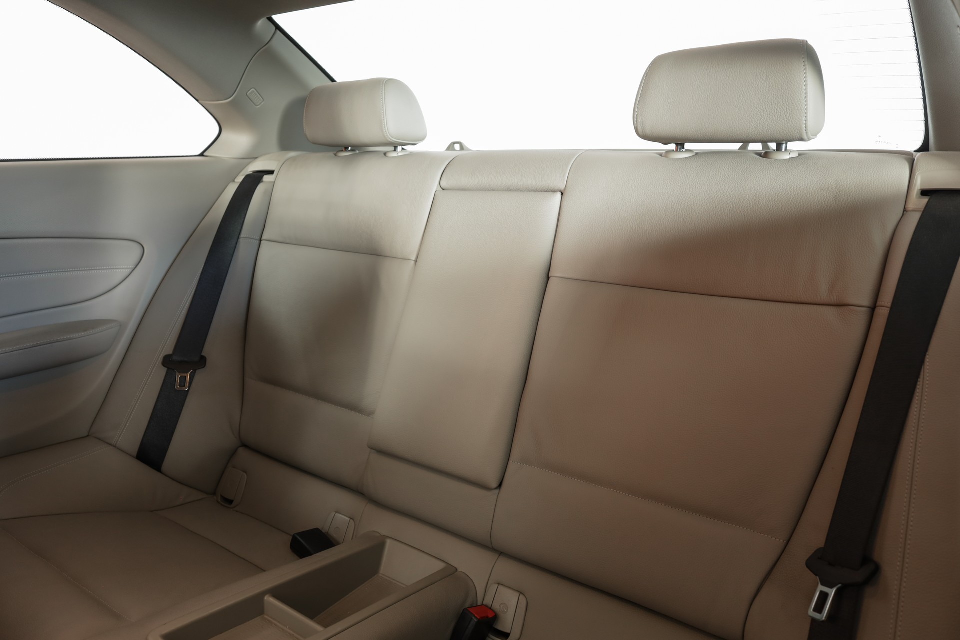 BMW 120d Coupé Steptronic-image-10