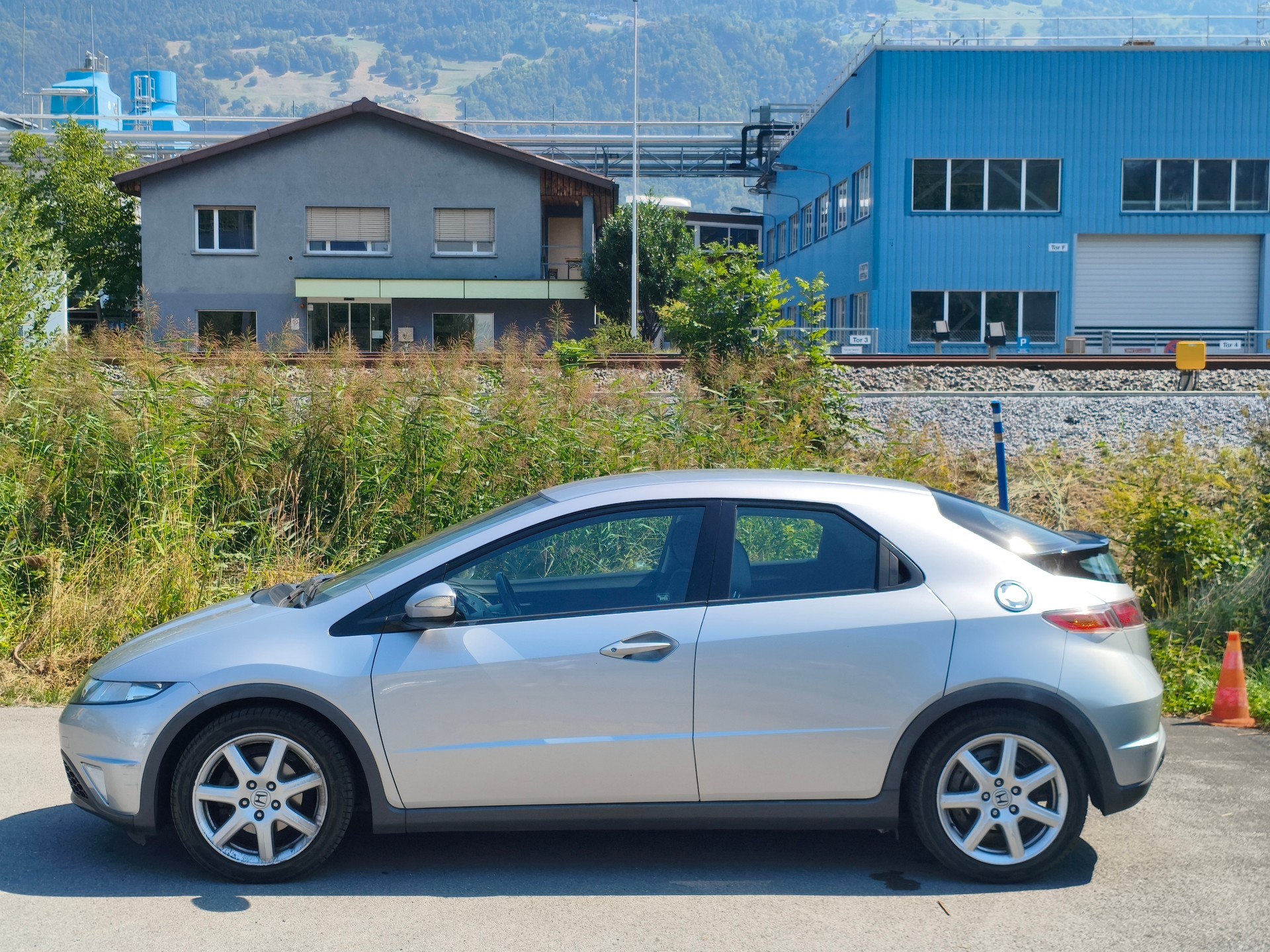 HONDA Civic 1.8i Comfort-image-9