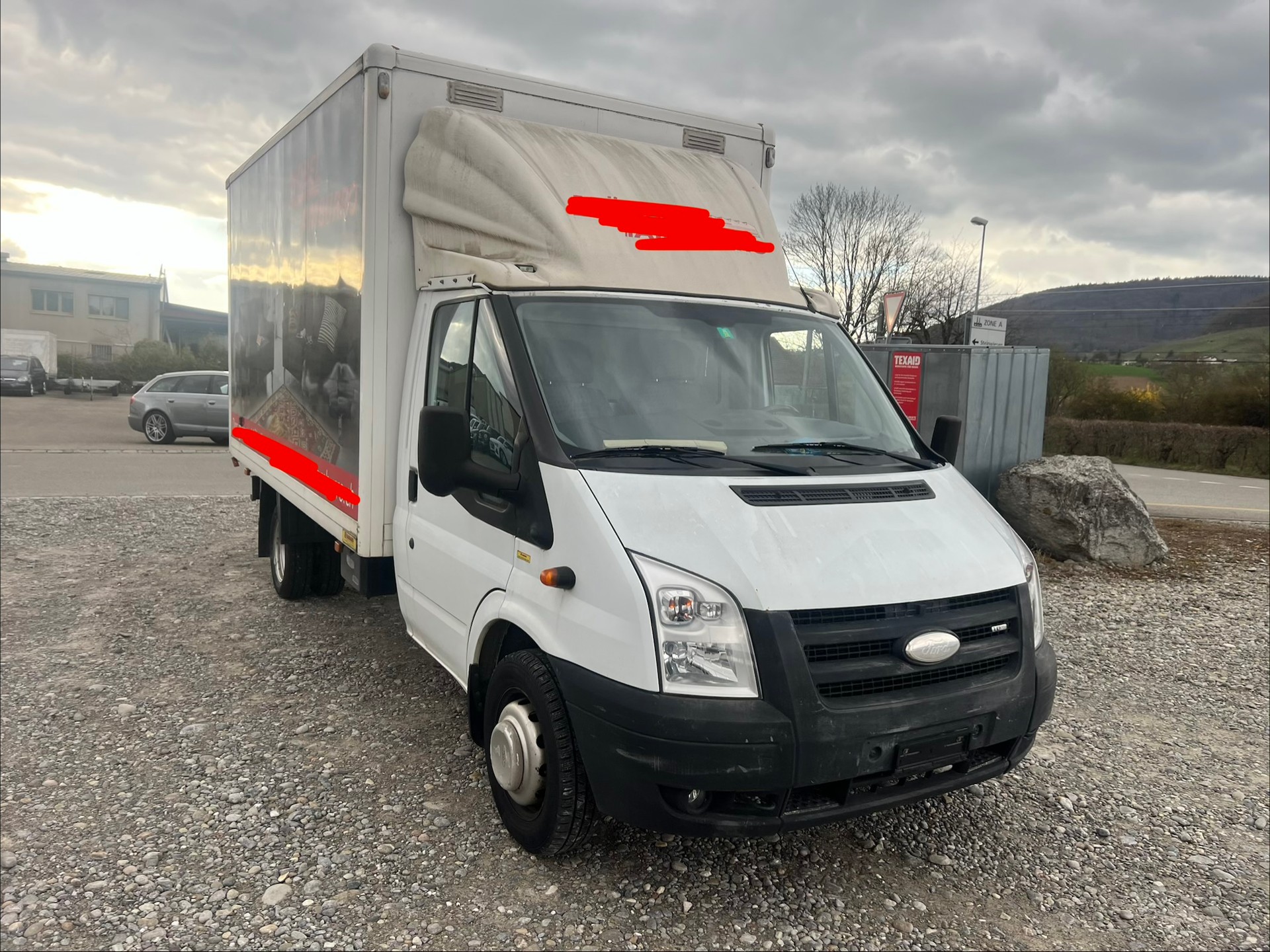 FORD Transit 2.4 TDCi 350 XL-image-0