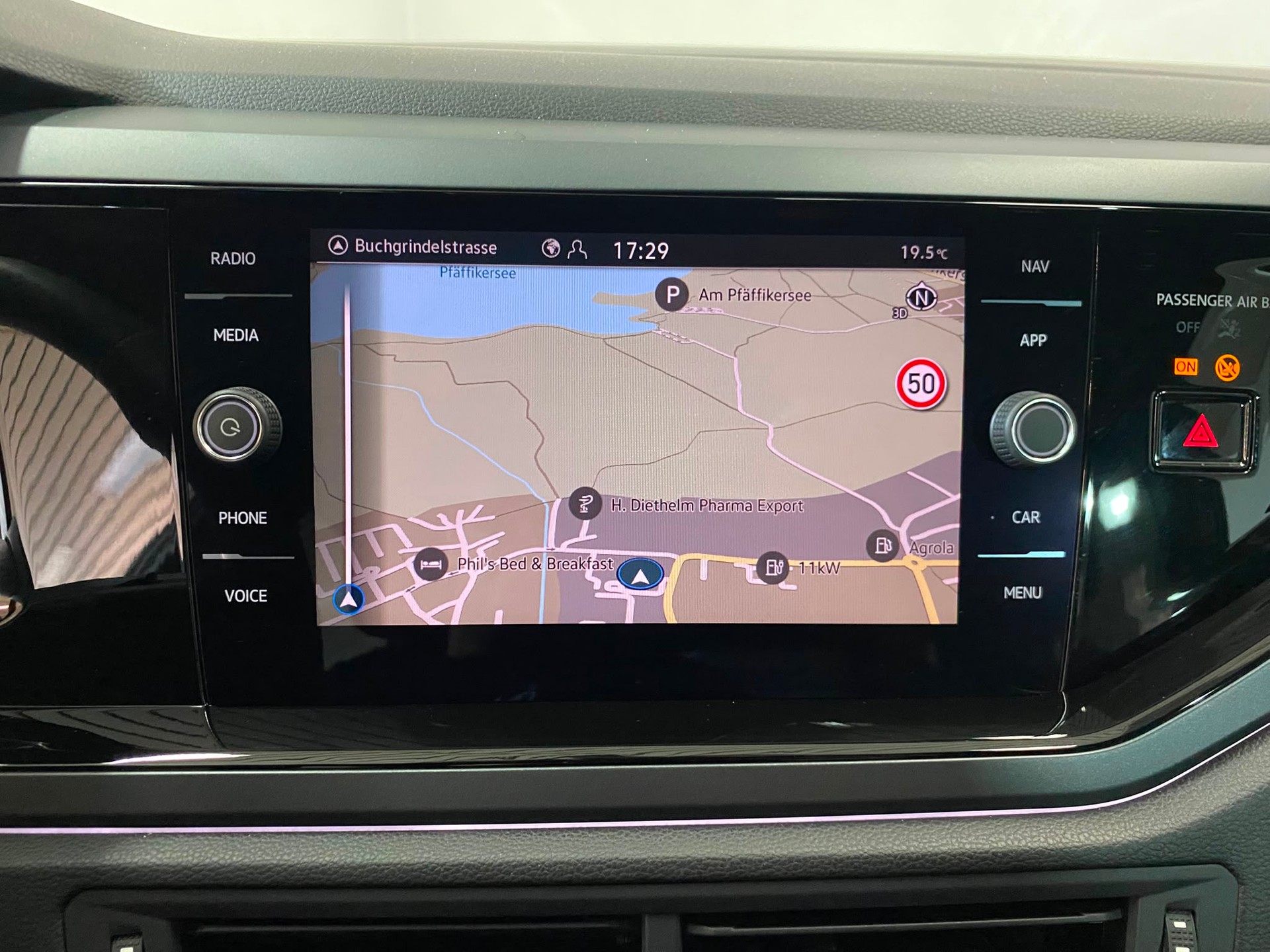 VW Taigo 1.5 TSI R-Line DSG-image-11
