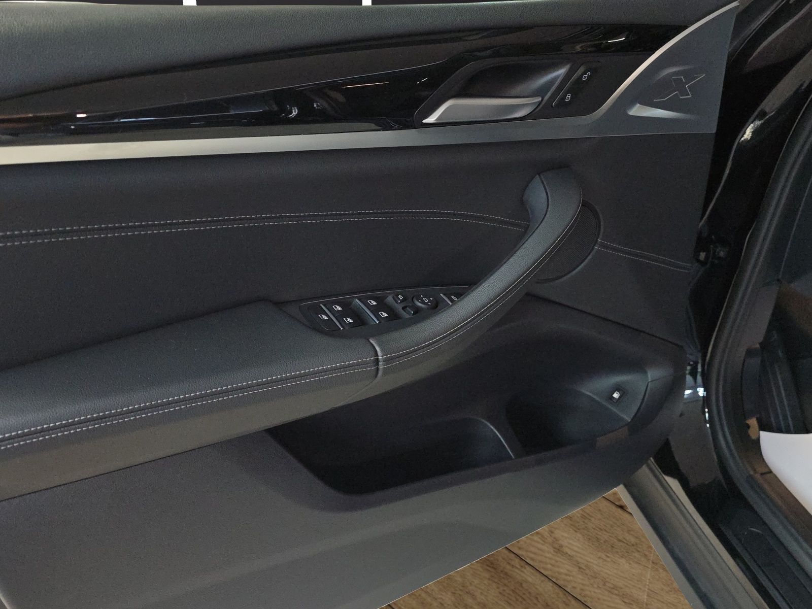 BMW X3 xDrive 30e CH-Fahrzeug-image-18