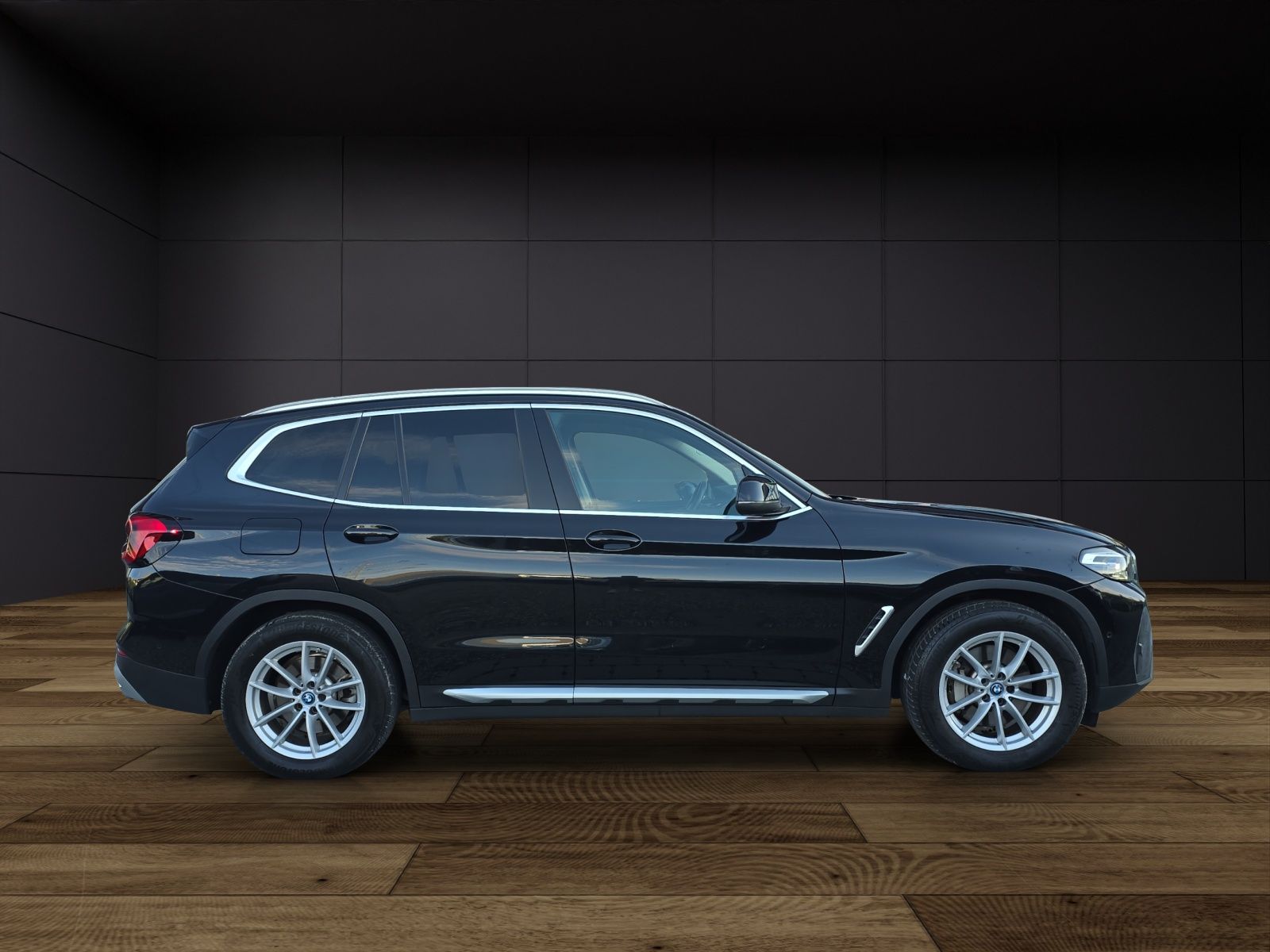 BMW X3 xDrive 30e CH-Fahrzeug-image-4