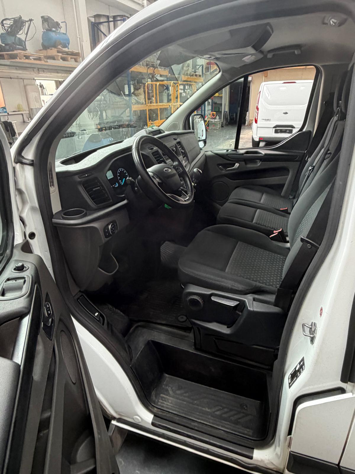 FORD 2.0 TDCi 130 Trend 280 L1H1-image-6