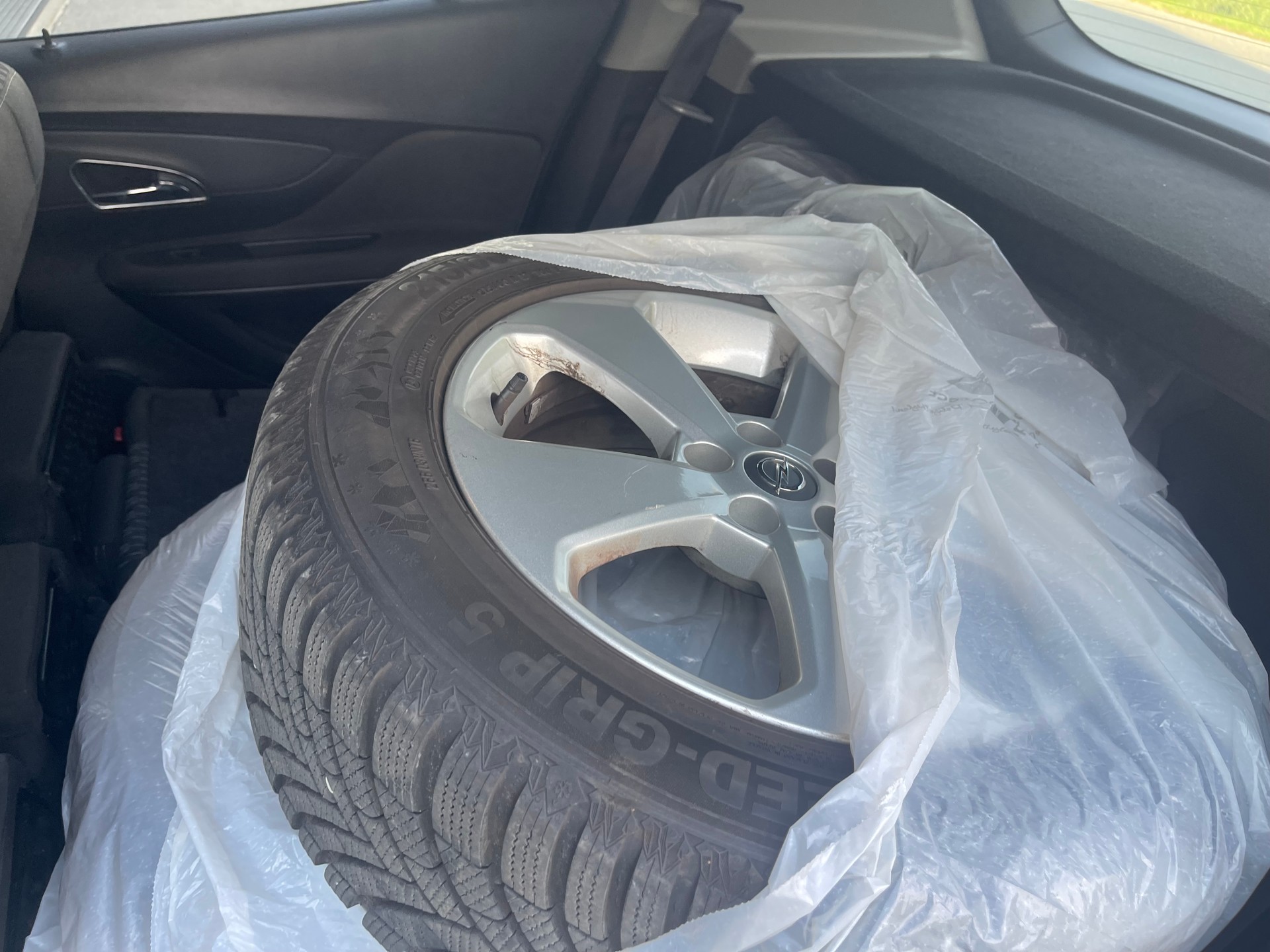OPEL Mokka 1.6 CDTi Drive 2WD Automatic-image-10