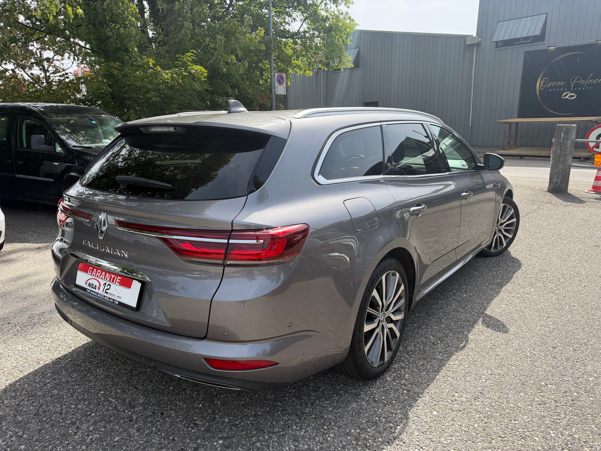 RENAULT Talisman Grandtour 2.0 Blue dCi Intens EDC ** Teil-Leder ** Gr-Navi ** RF-Kamera ** Ab MFK & Service-image-4