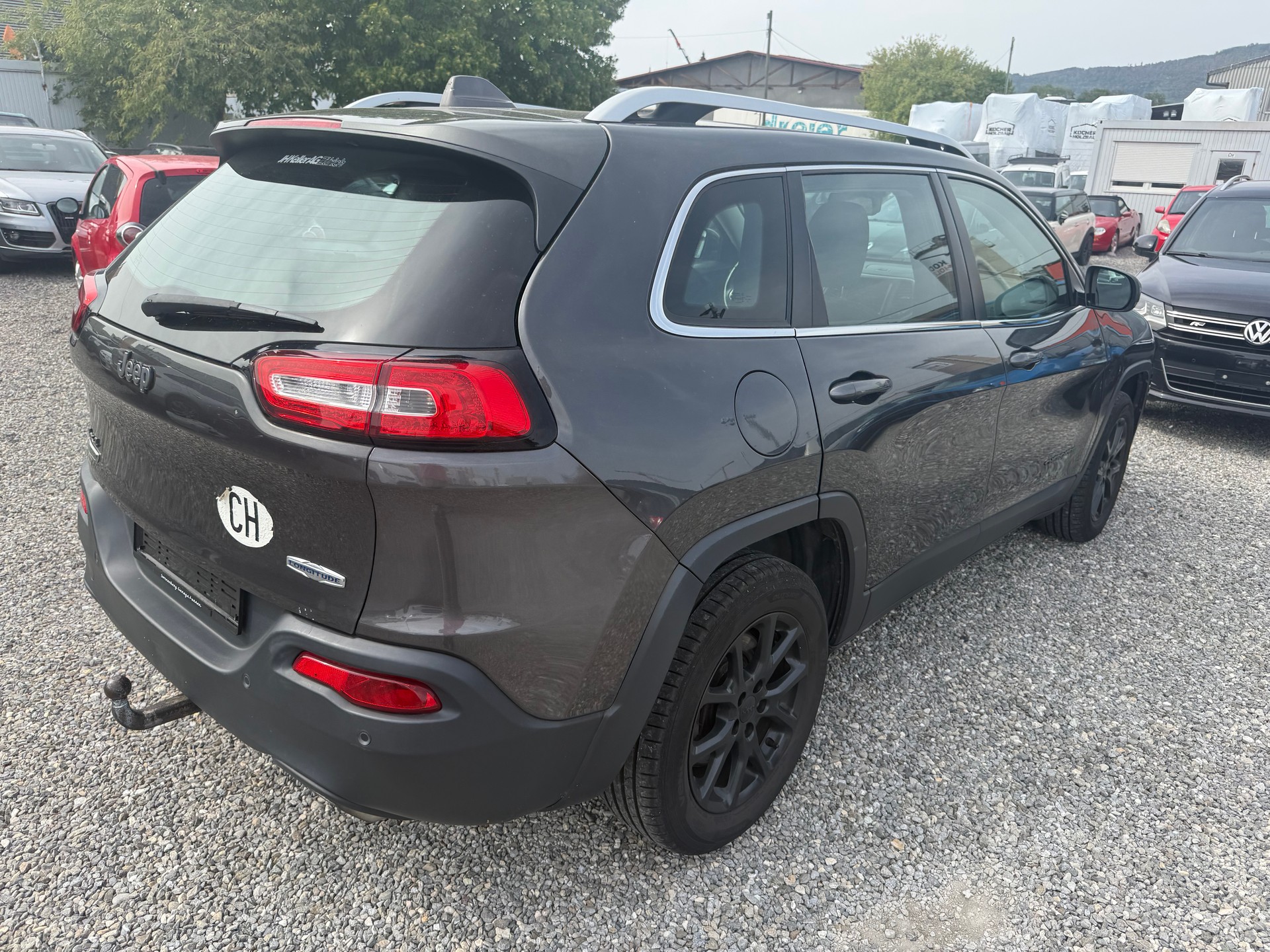 JEEP Cherokee 2.2TD Longitude Sw- Black Ed. AWD 9ATX-image-2