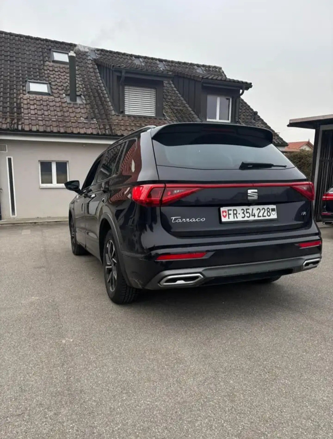 SEAT 1.5 TSI Hola FR DSG-image-1