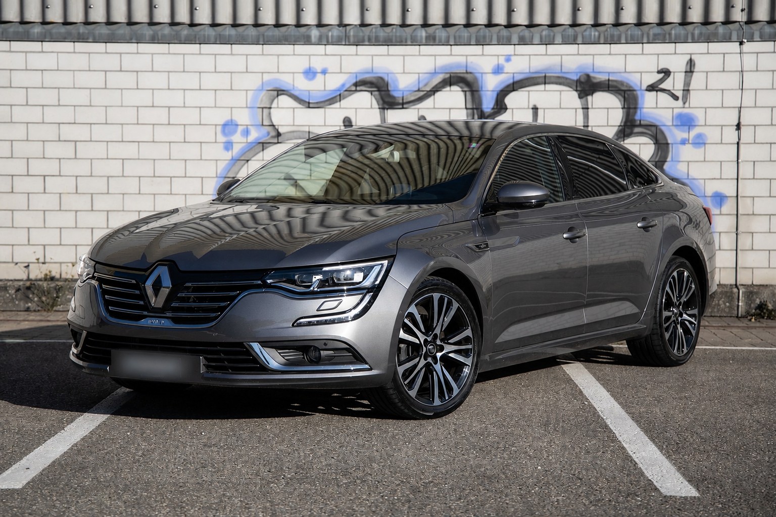RENAULT 1.6 dCi Initiale-image-0