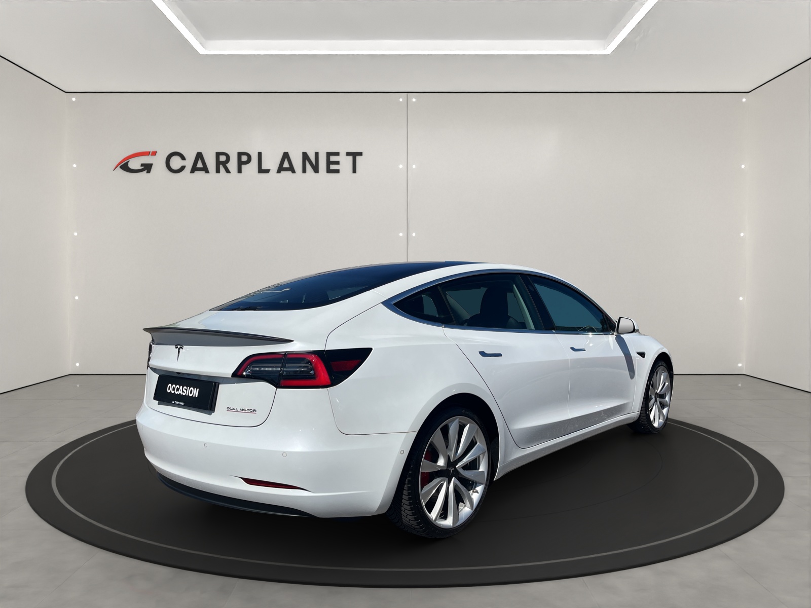 TESLA Model 3 Performance D-image-4