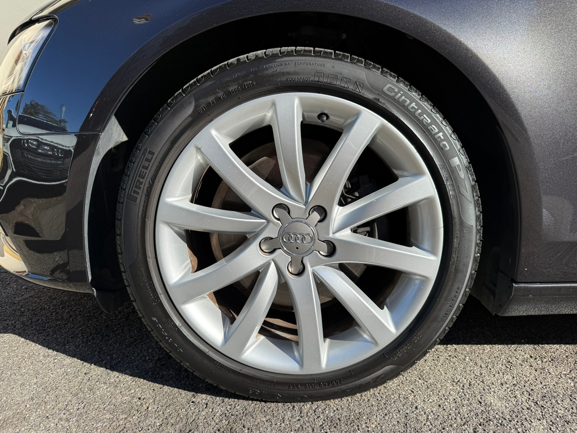 AUDI A4 Avant 2.0 TDI-image-5