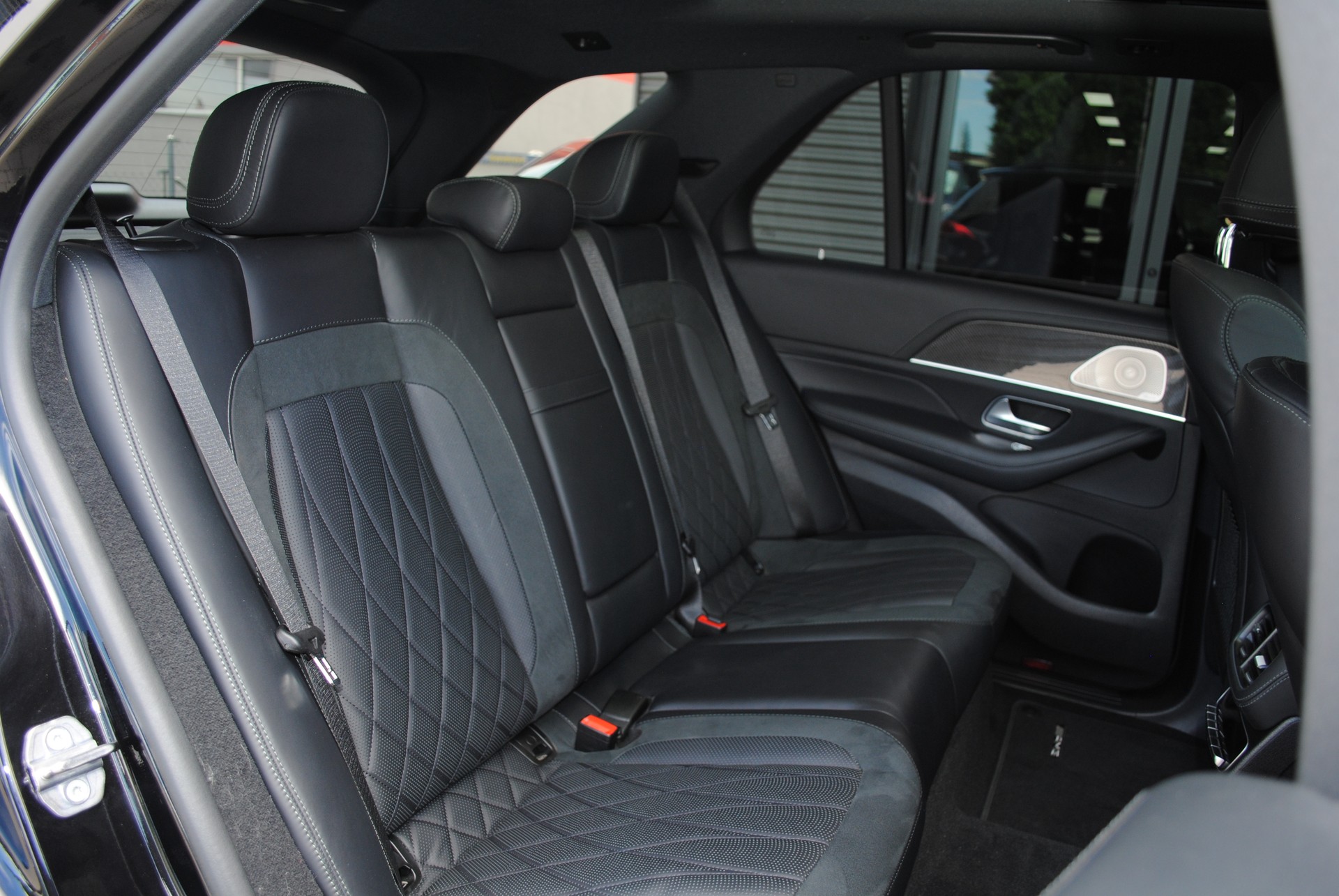 MERCEDES-BENZ GLE 53 AMG 4Matic+ 9G-Speedshift-image-17