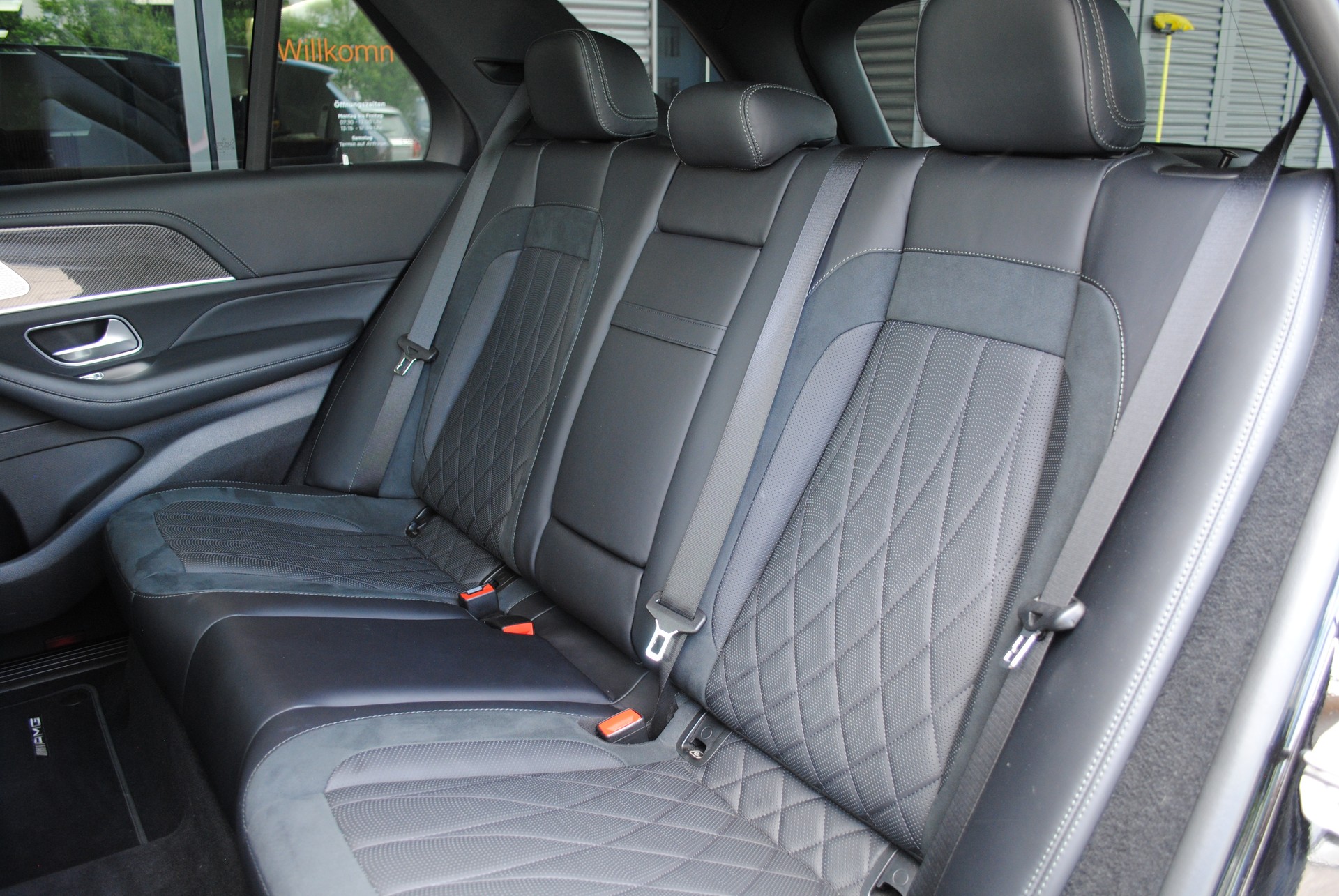 MERCEDES-BENZ GLE 53 AMG 4Matic+ 9G-Speedshift-image-19