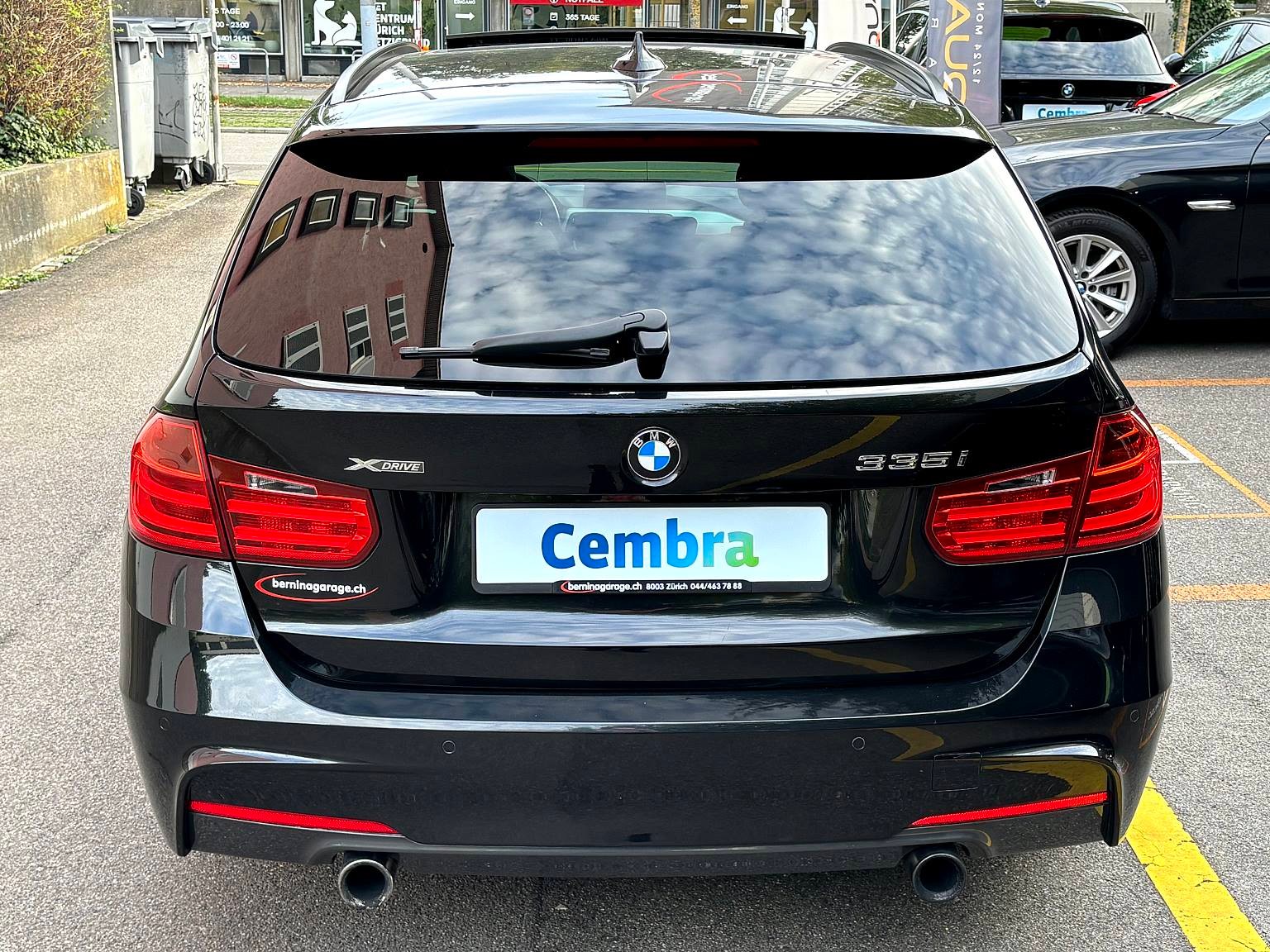 BMW 335i xDrive Touring M Sport Steptronic SAG-image-2