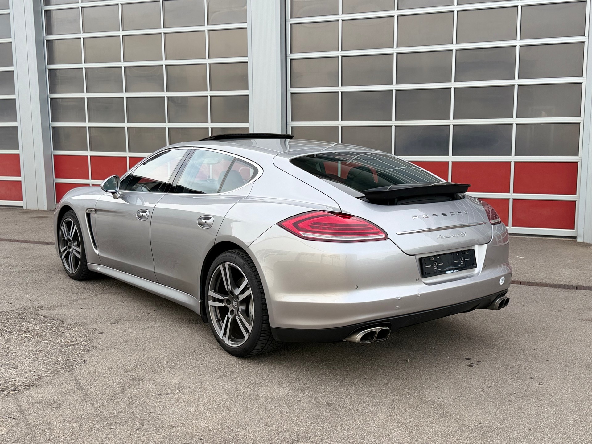 PORSCHE Panamera 4S 4.8 PDK-image-5