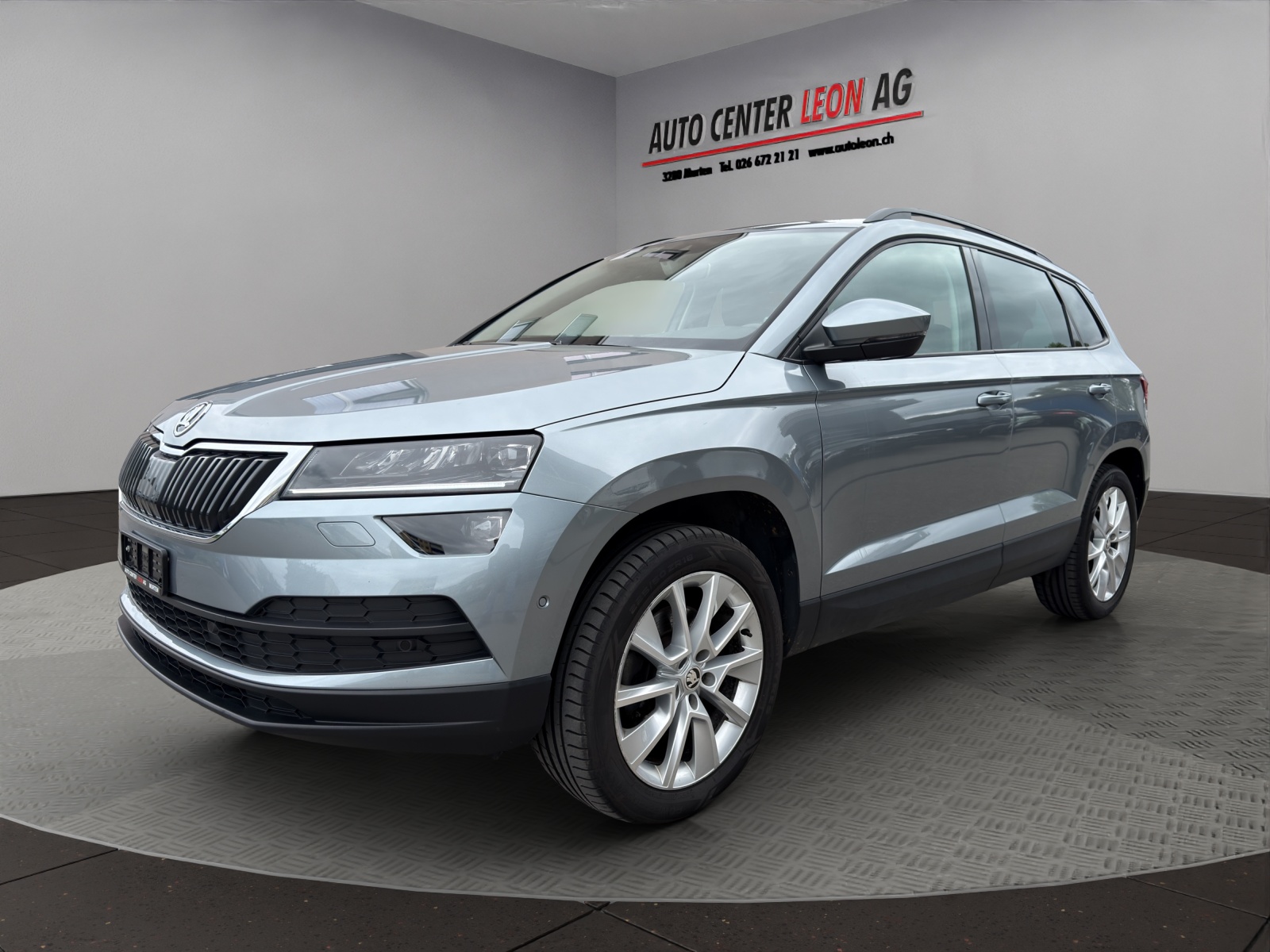 SKODA Karoq 2.0 TDI CR Style 4x4 DSG-image-1