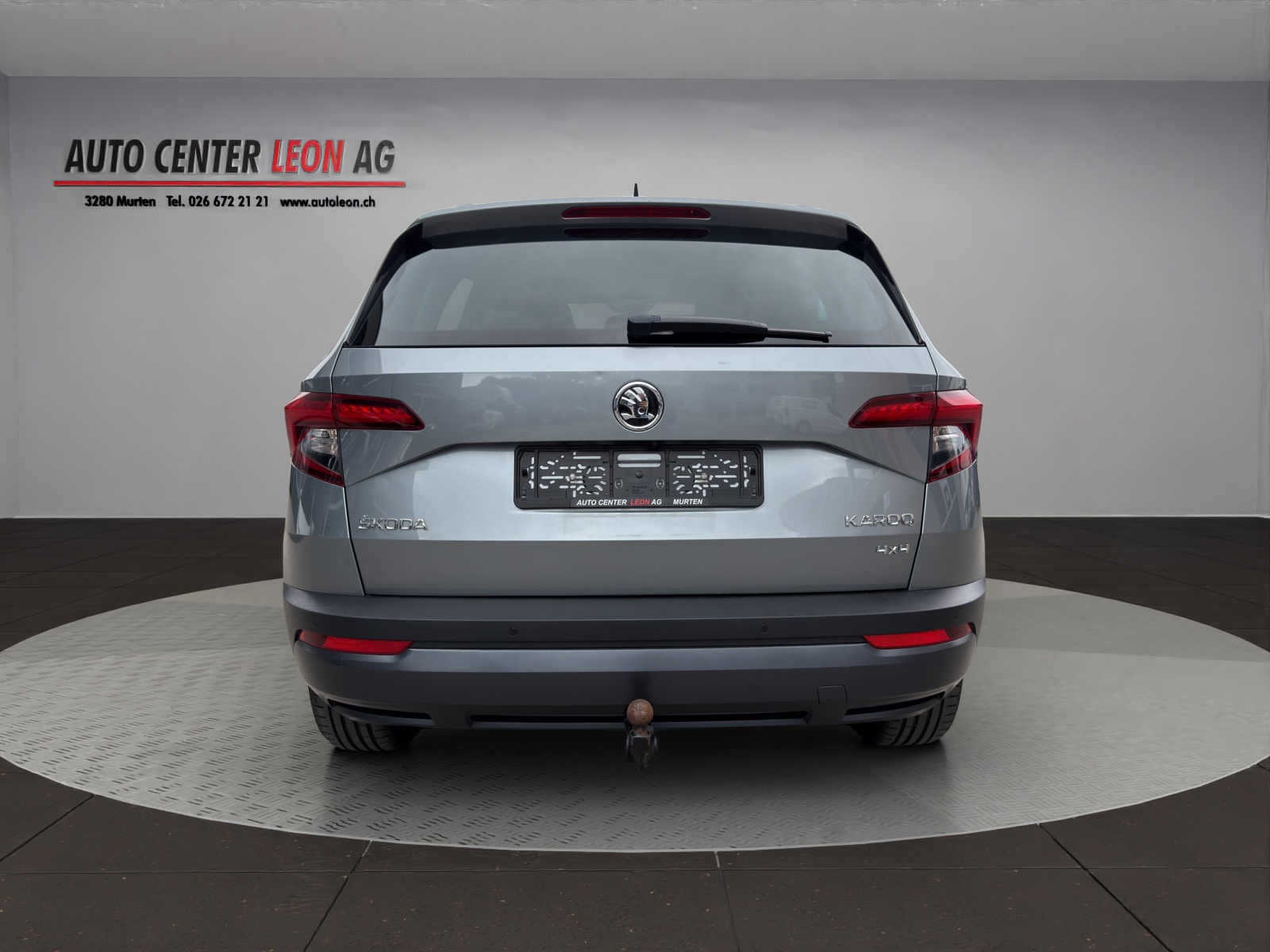 SKODA Karoq 2.0 TDI CR Style 4x4 DSG-image-4