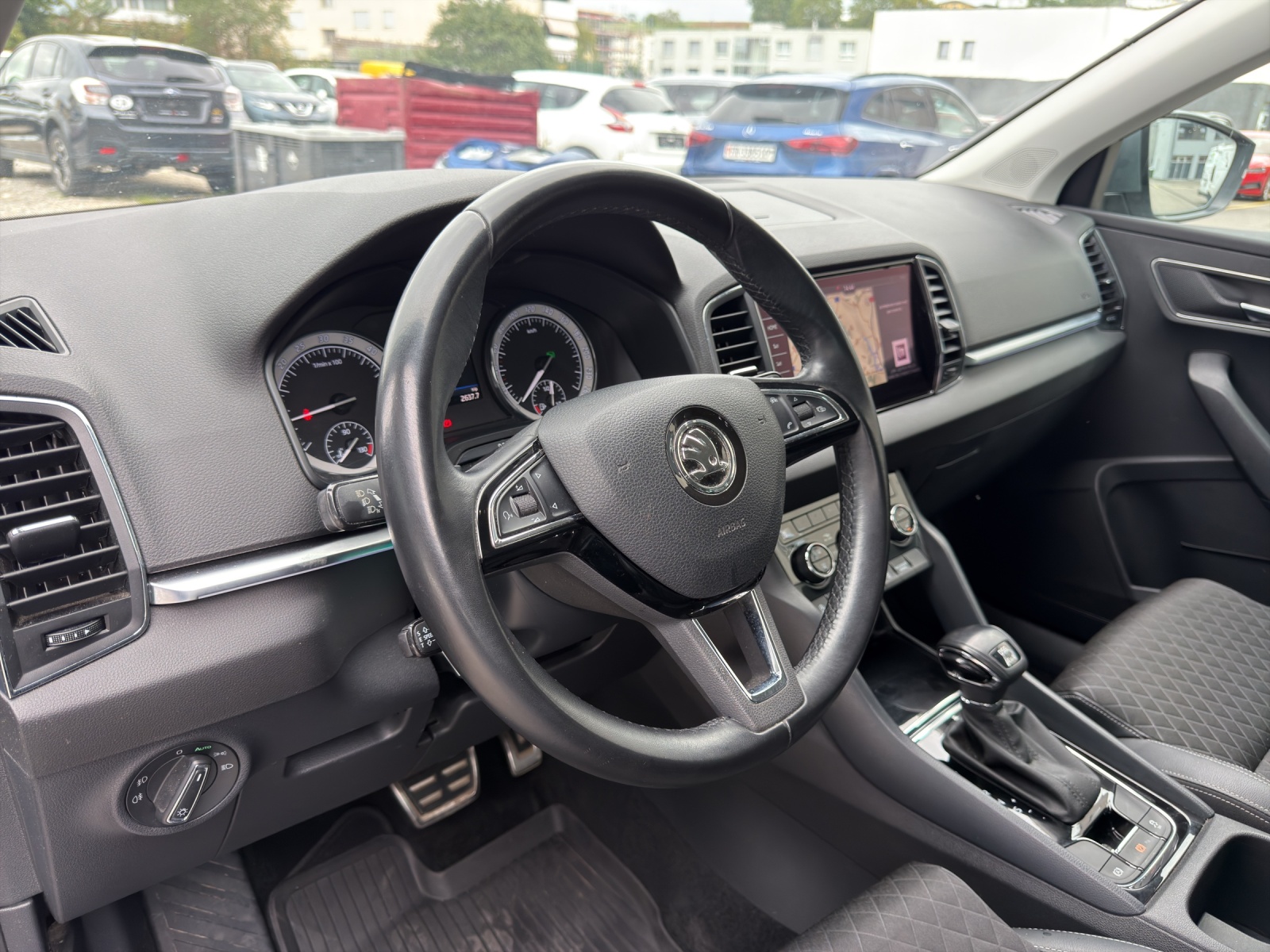 SKODA Karoq 2.0 TDI CR Style 4x4 DSG-image-23